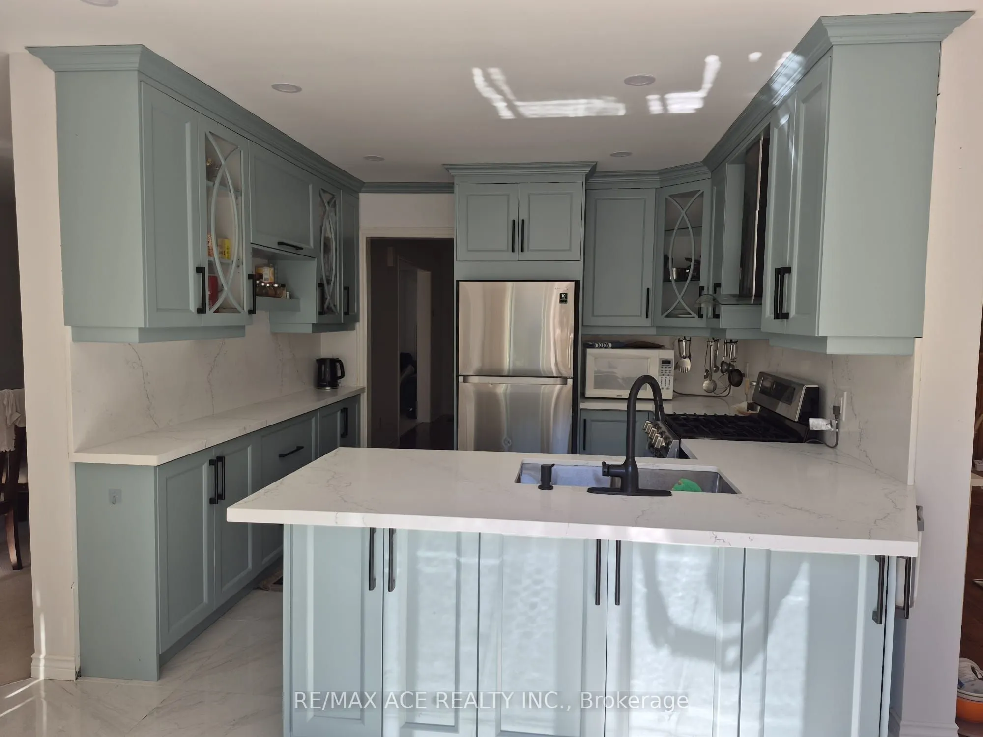 3 Springsyde Street, #Main