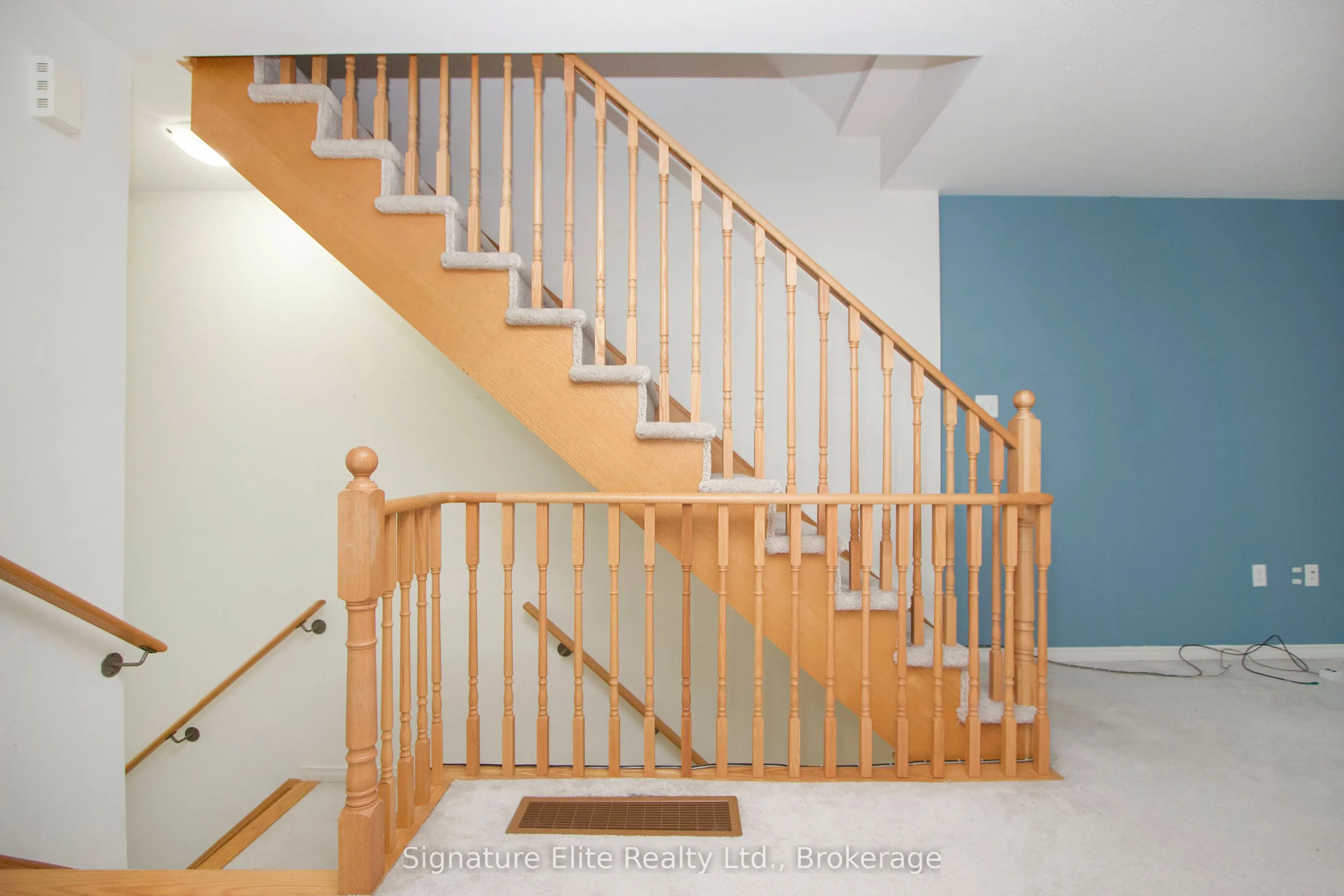 2398 Chevron Prince Path