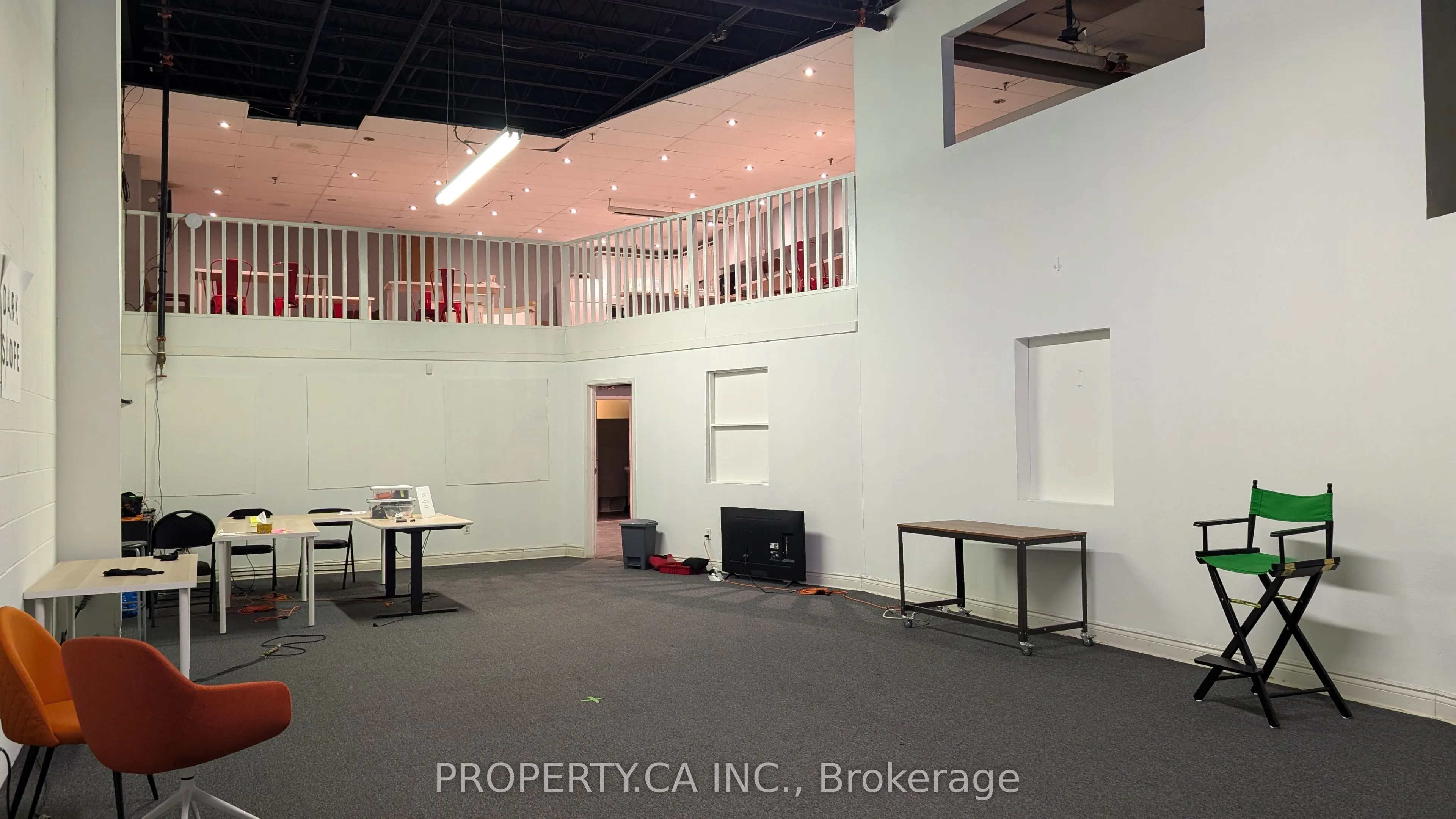 793 Pharmacy Avenue, #117-121