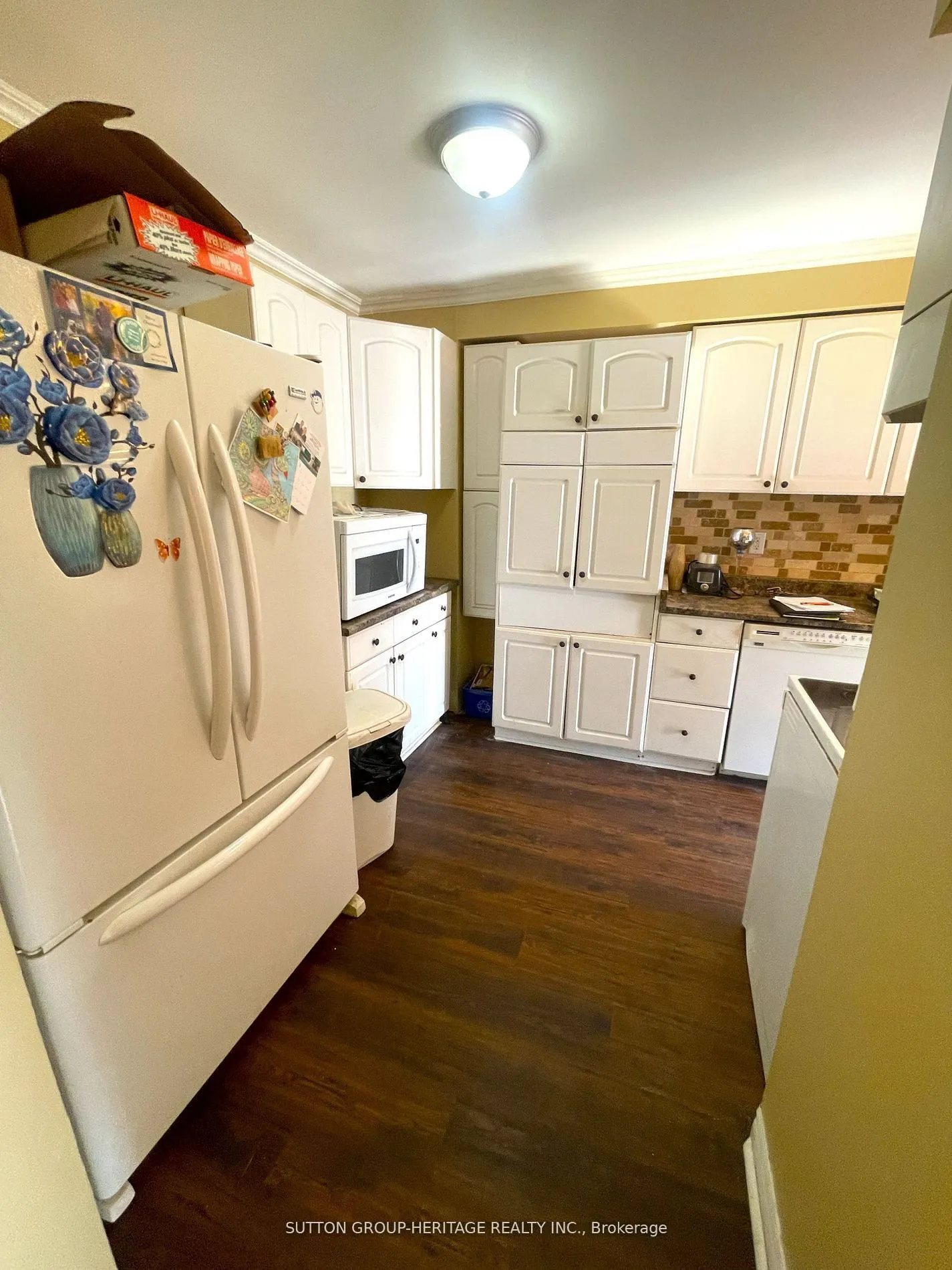 9 Michael Boulevard, #39