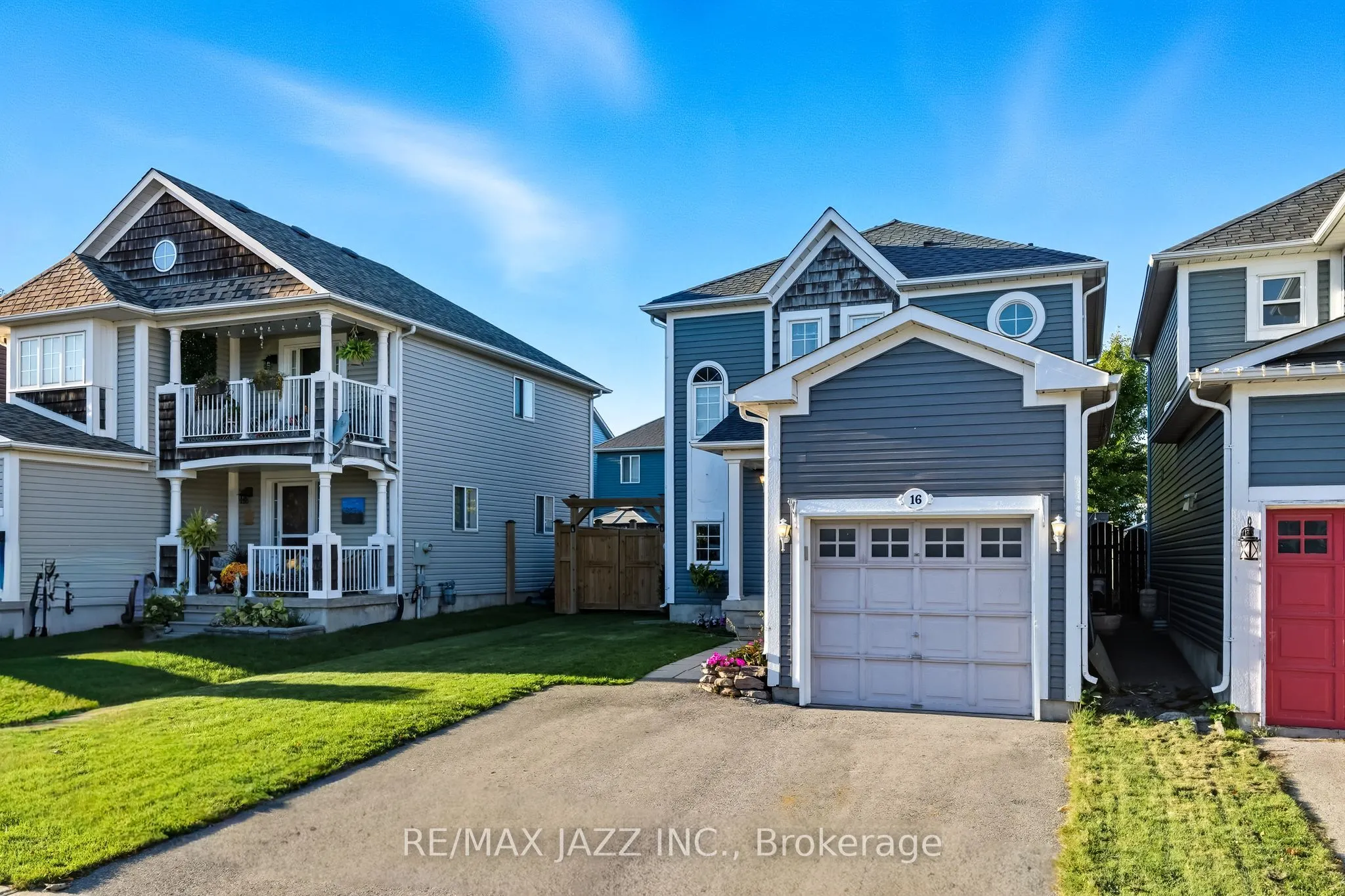 16 Carveth Crescent