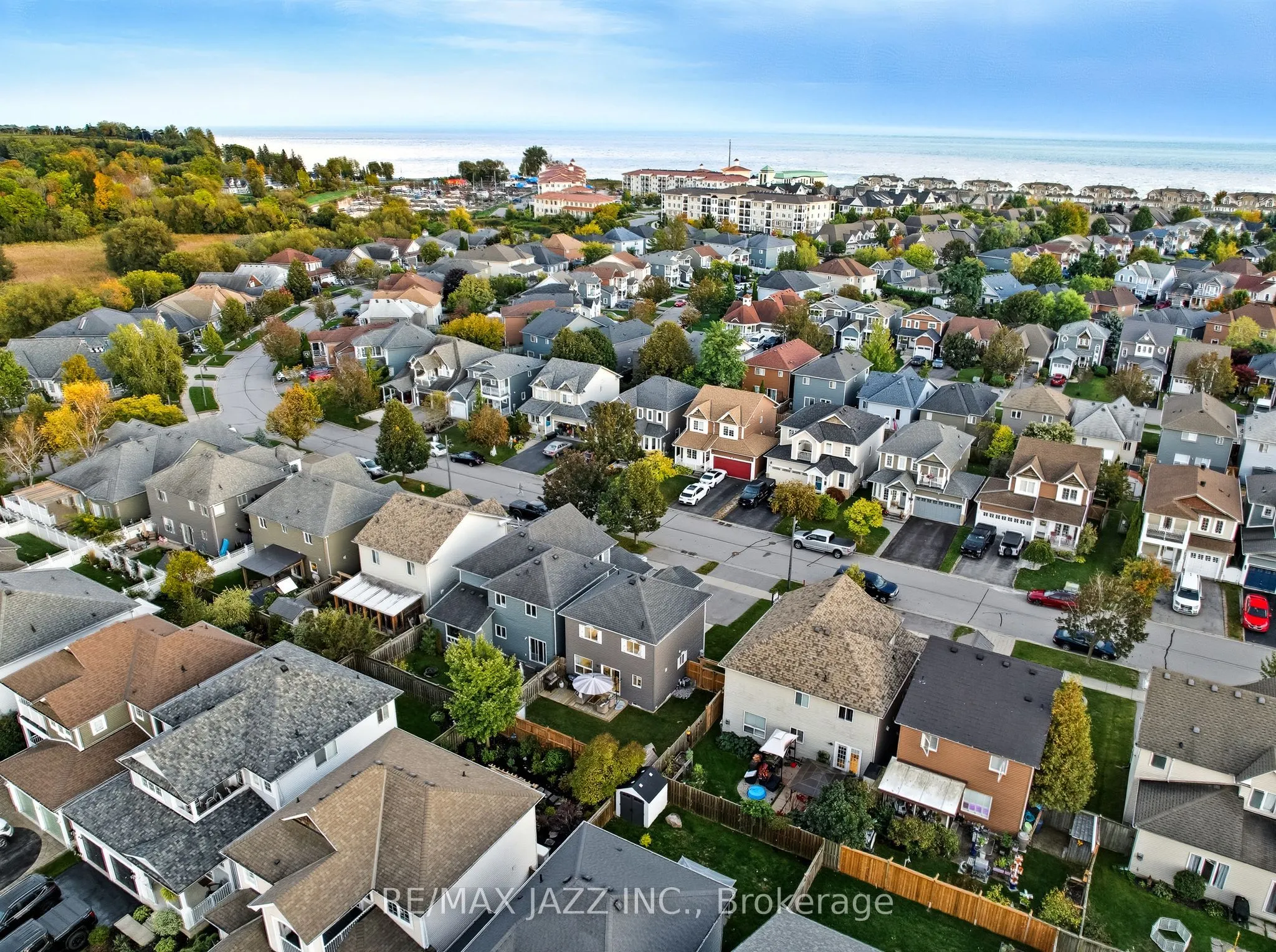 16 Carveth Crescent