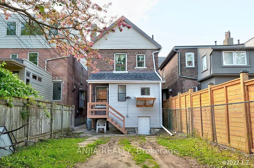 21 Wroxeter Avenue, #Upper