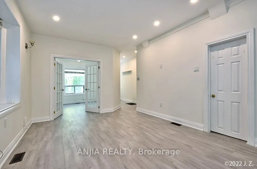 21 Wroxeter Avenue, #Upper