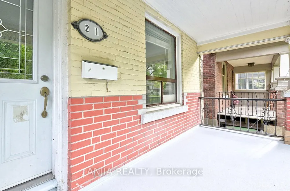21 Wroxeter Avenue, #Upper