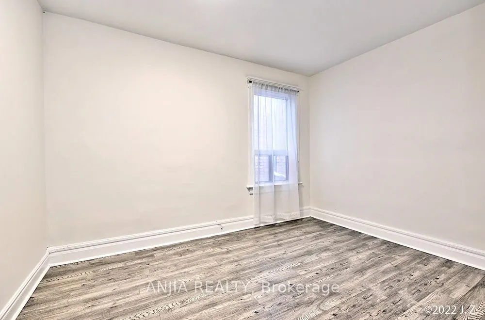 21 Wroxeter Avenue, #Upper