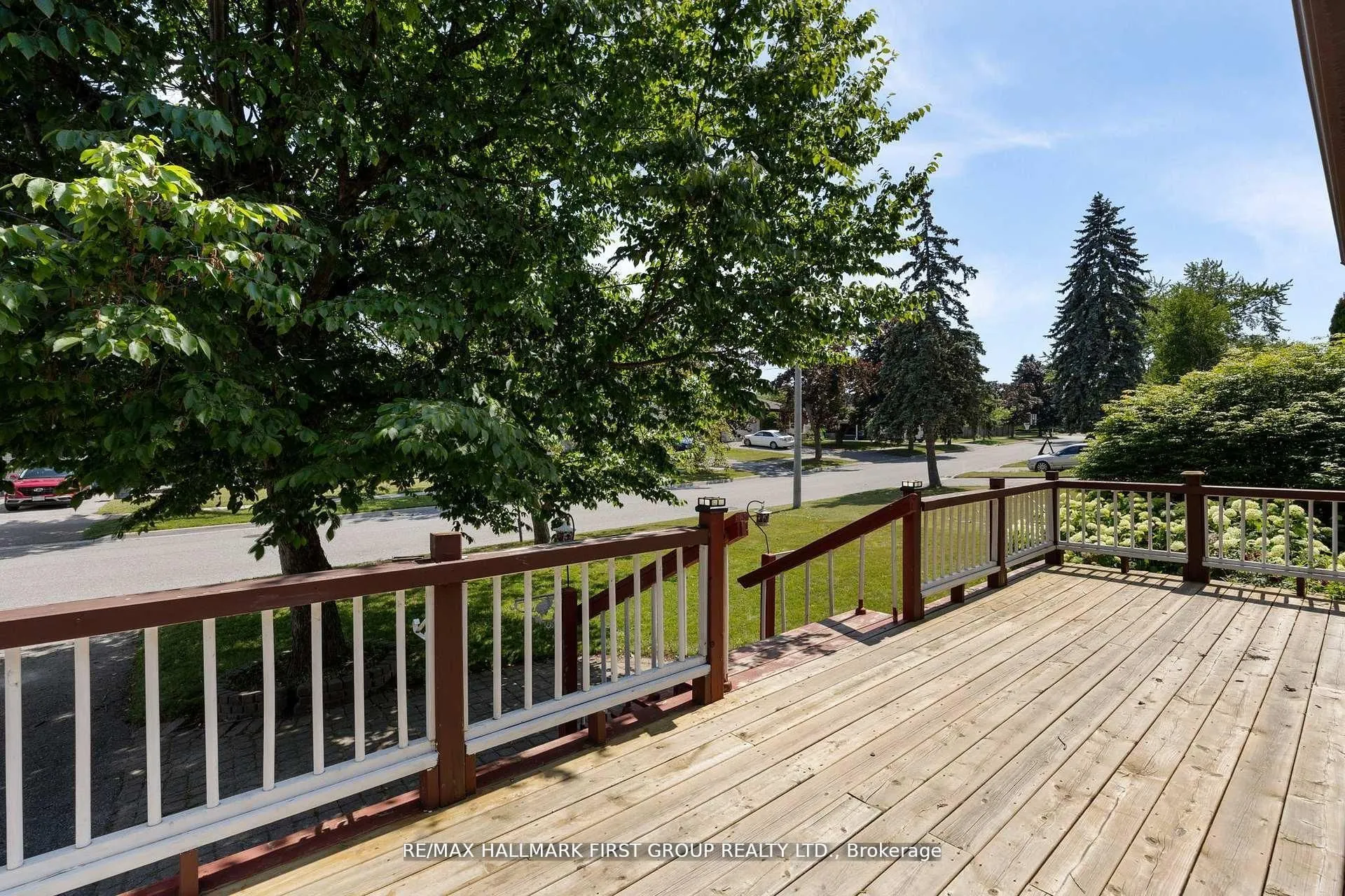 20 Lambard Crescent