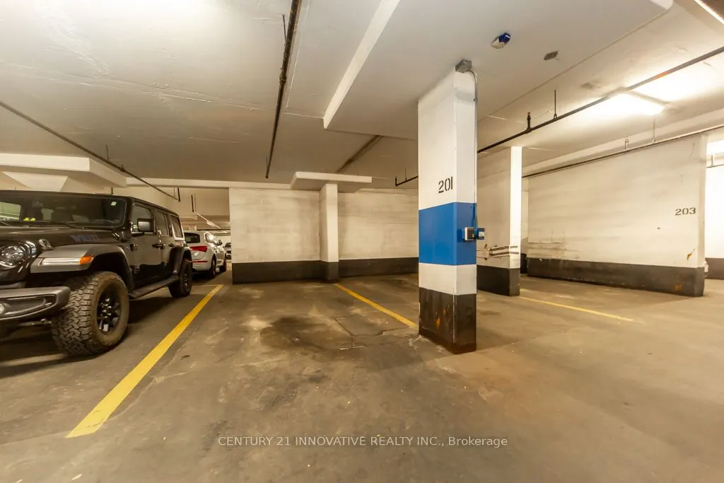 38 Lee Centre Drive, #2303