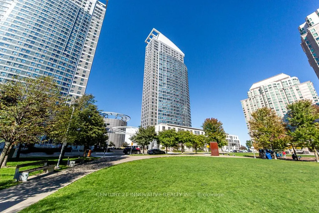 38 Lee Centre Drive, #2303