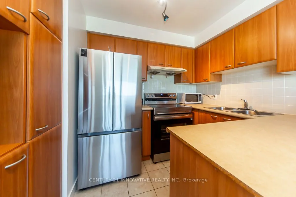 38 Lee Centre Drive, #2303
