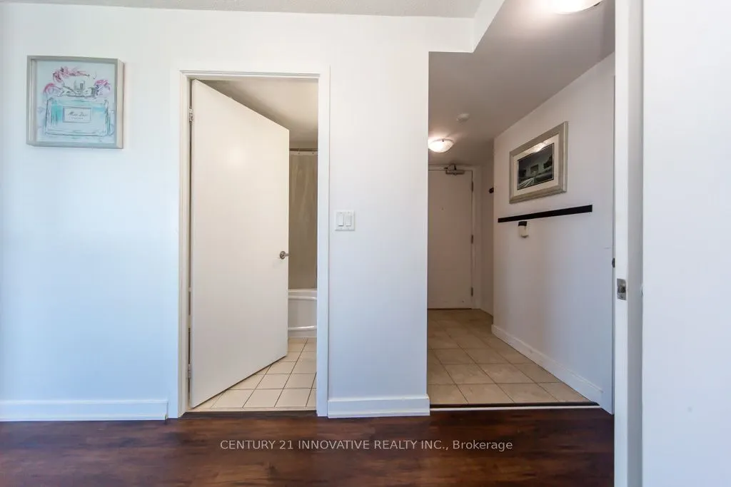 38 Lee Centre Drive, #2303