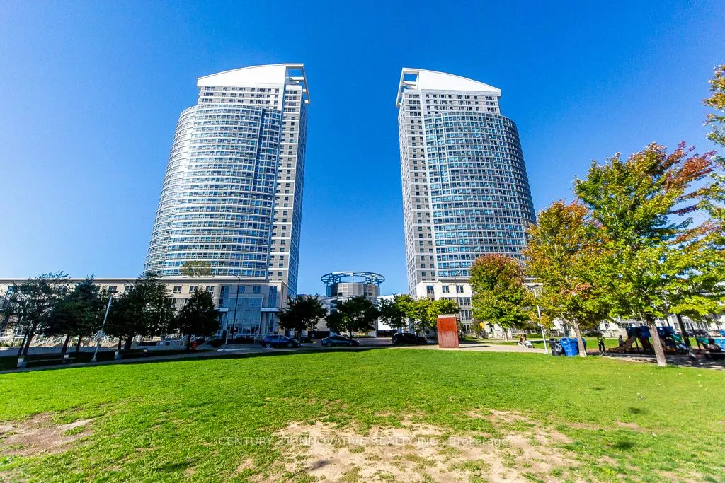 38 Lee Centre Drive, #2303