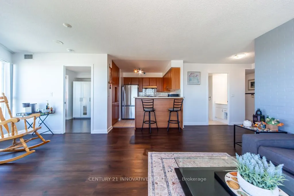 38 Lee Centre Drive, #2303