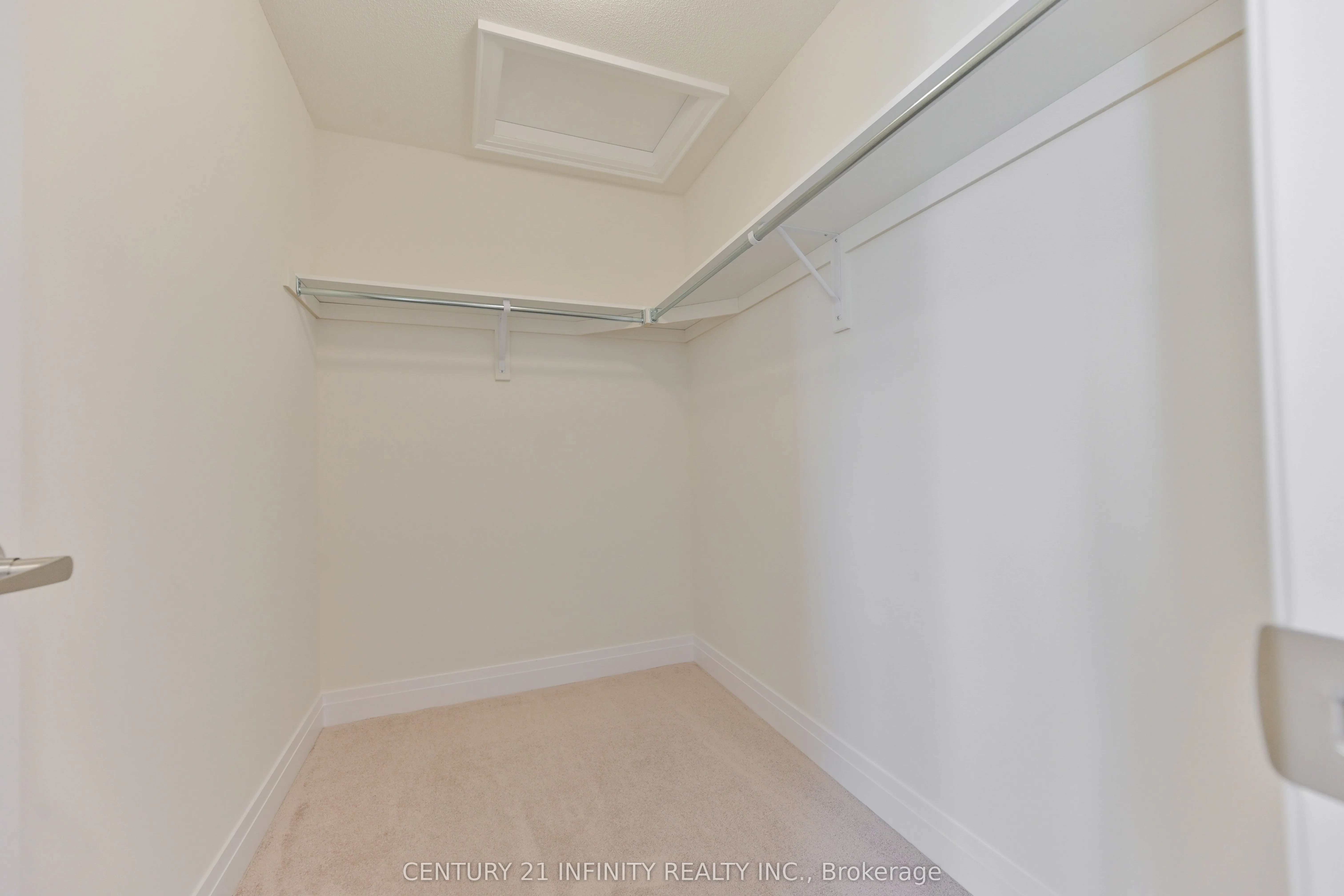 10 Hoad Street