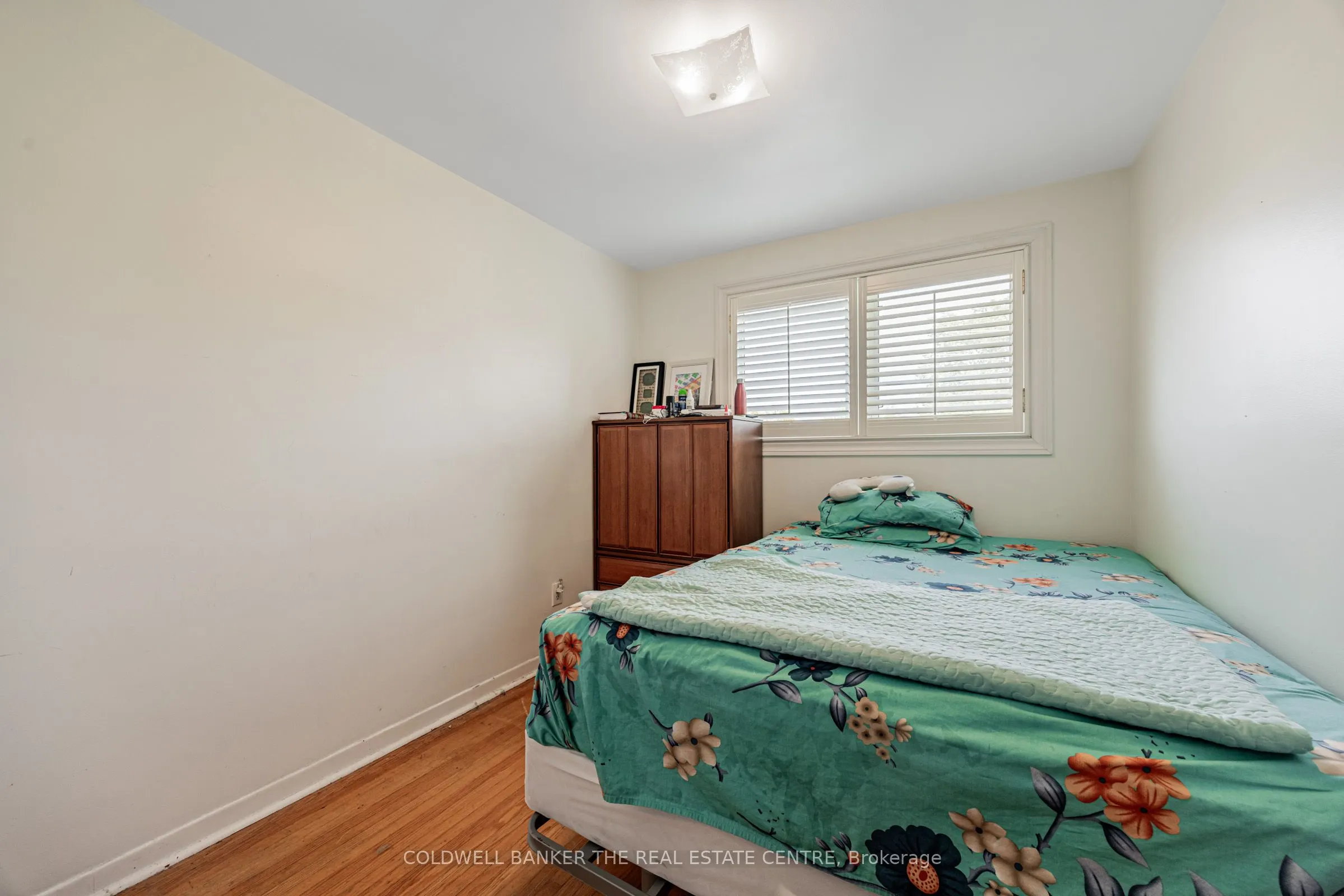 64 Winter Avenue