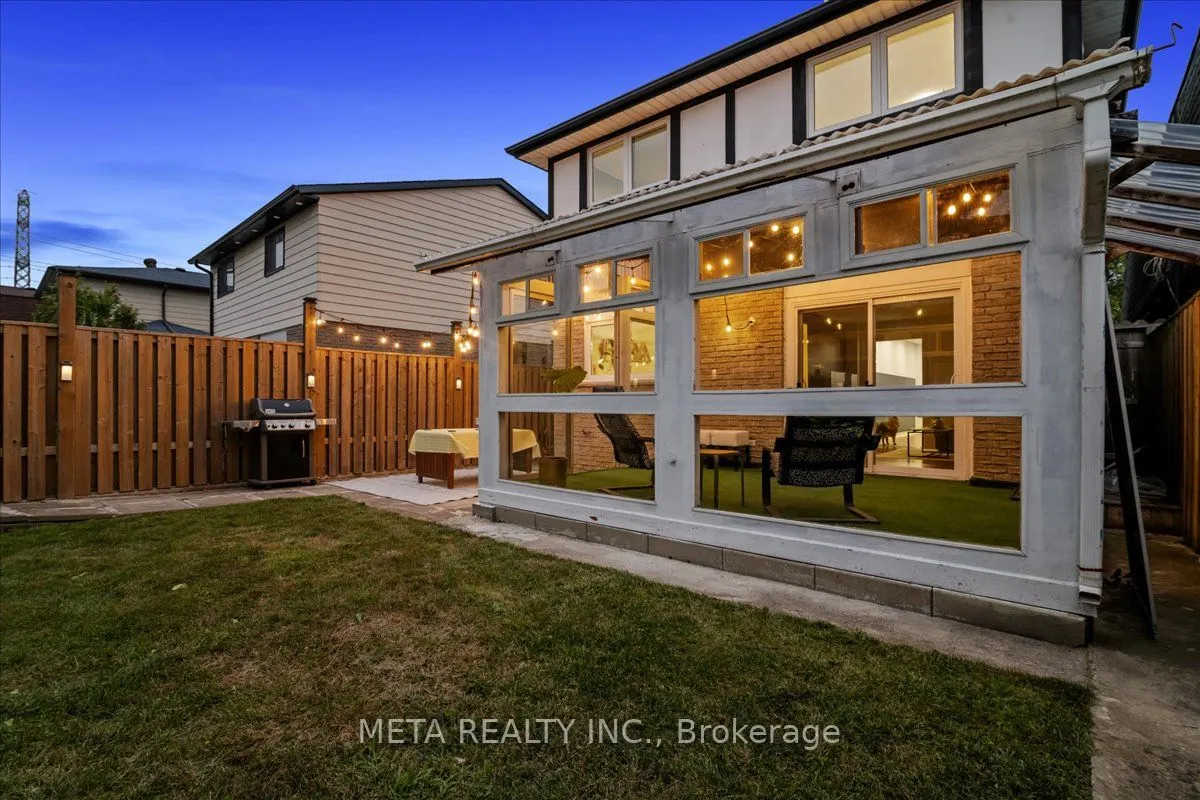 1567 Jaywin Circle