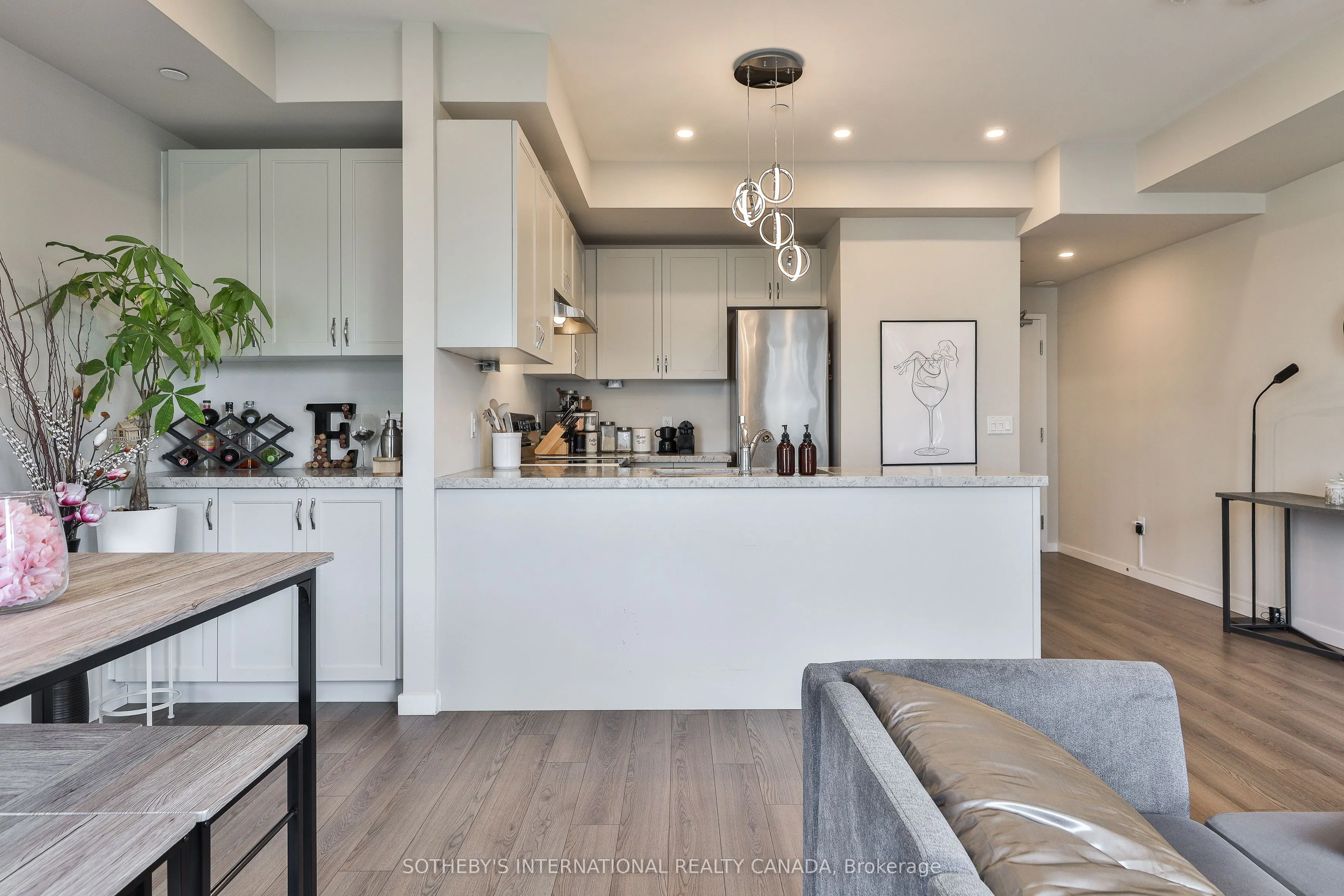 1711 Pure Springs Boulevard, #417