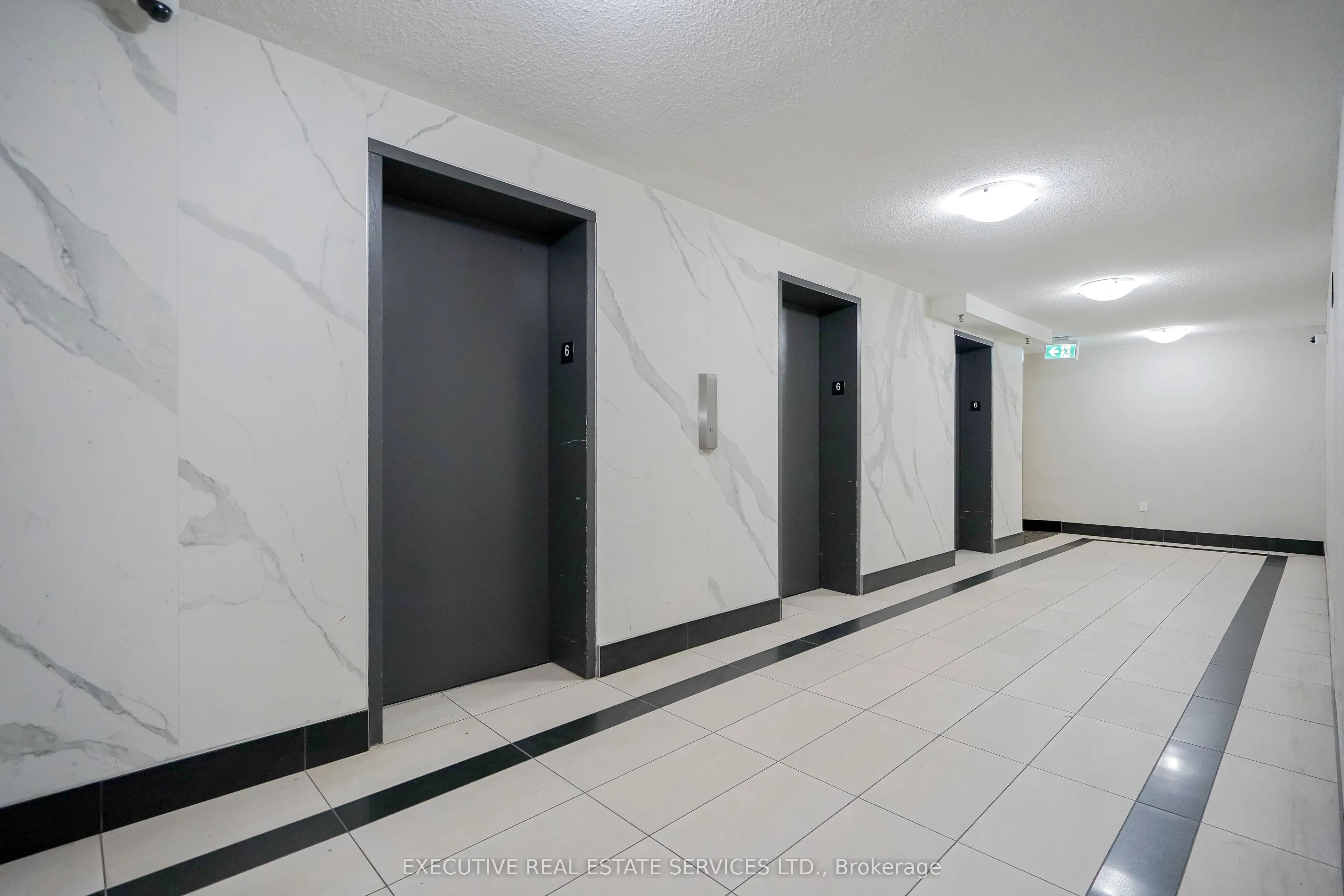 100 Wingarden Court, #605