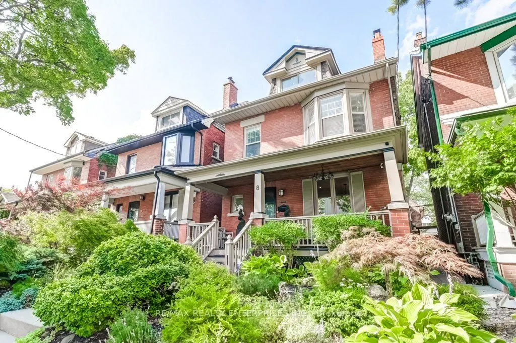 8 Wolfrey Avenue