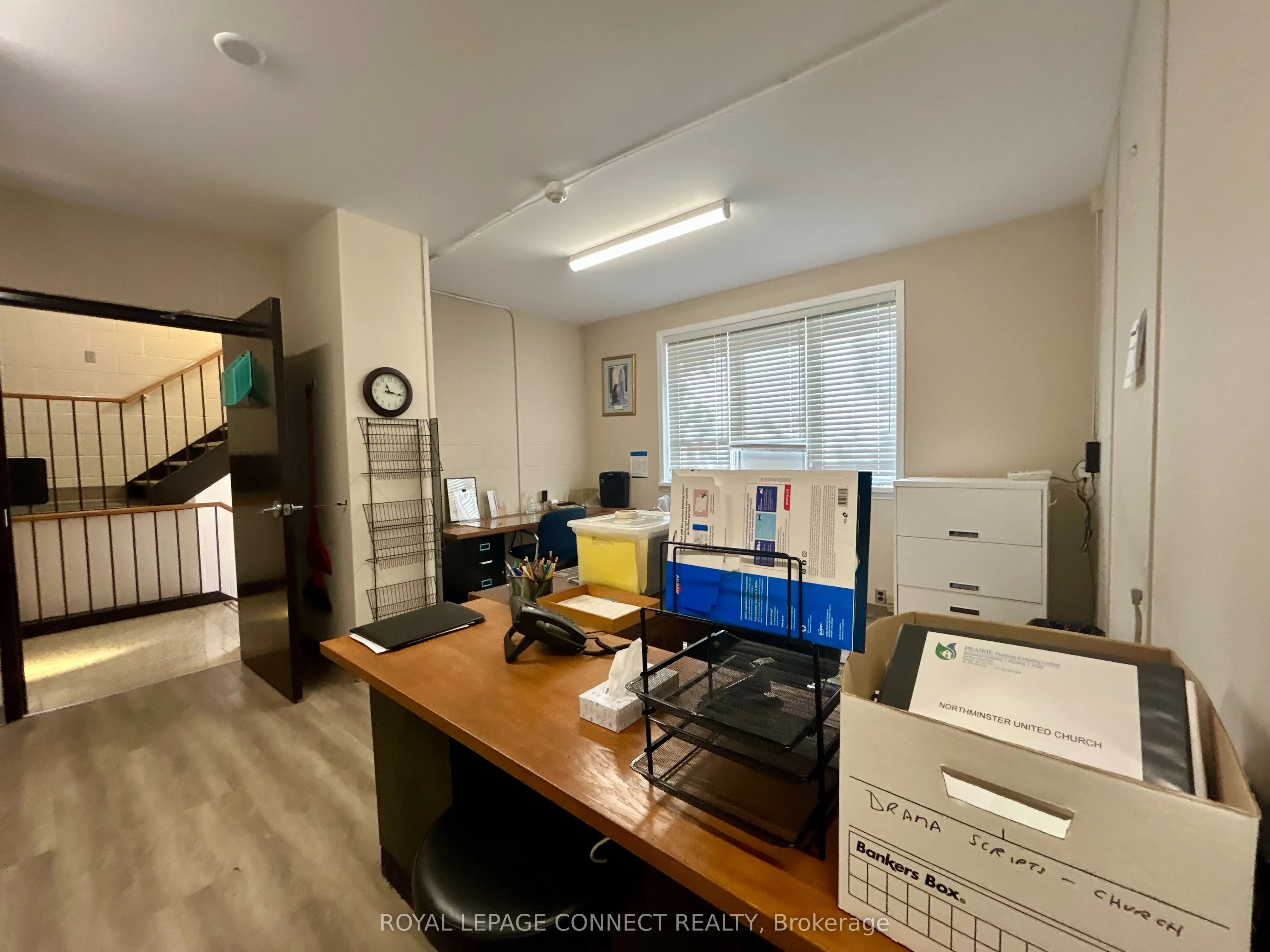 676 Simcoe Street N, #lower, off