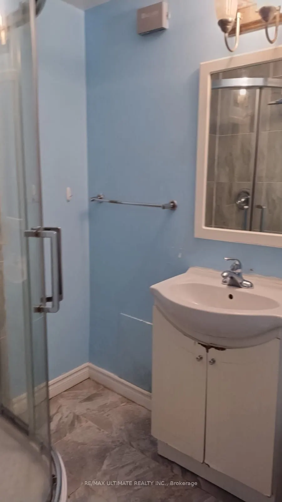 67 John Stoner Drive, ##lower