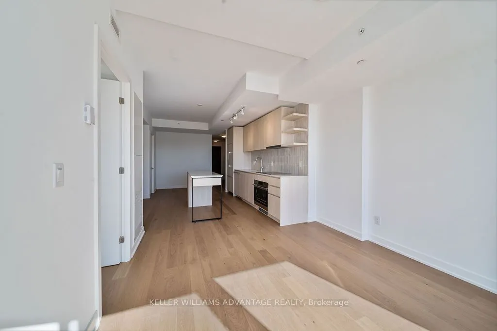 1161 Kingston Road, #401