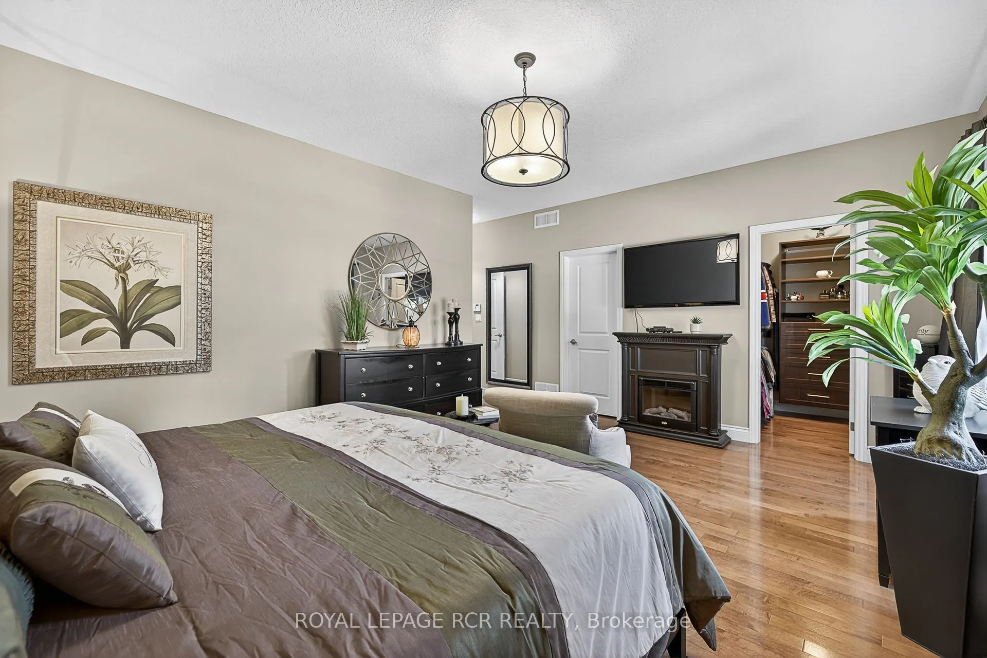 21 Corvinelli Drive