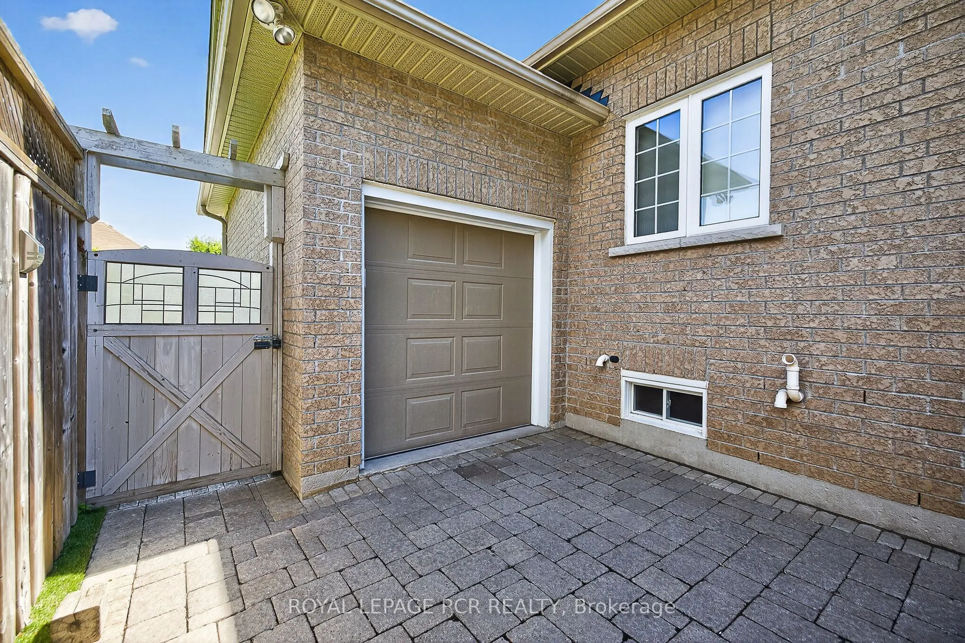 21 Corvinelli Drive