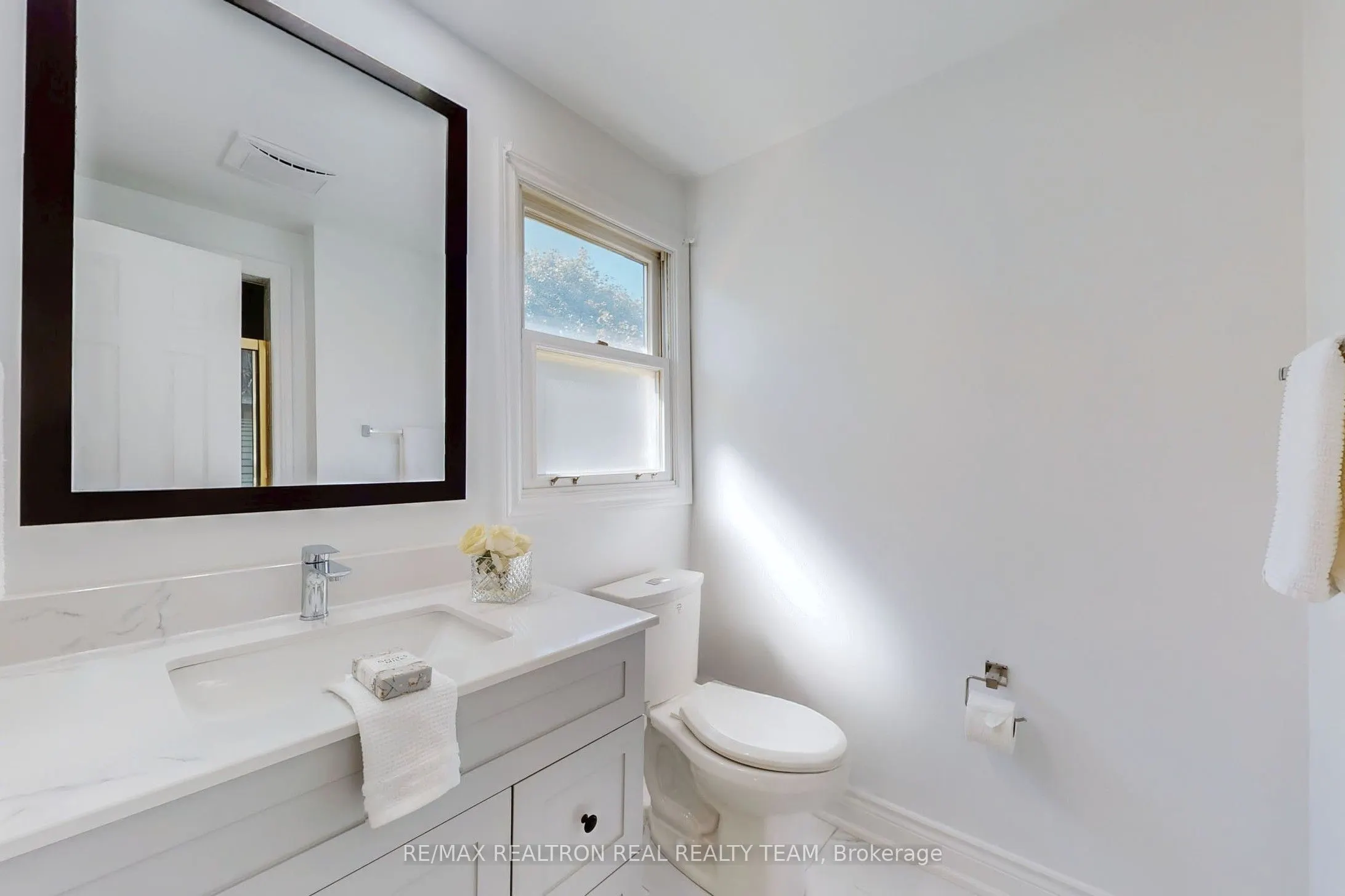 345 Regal Briar Street