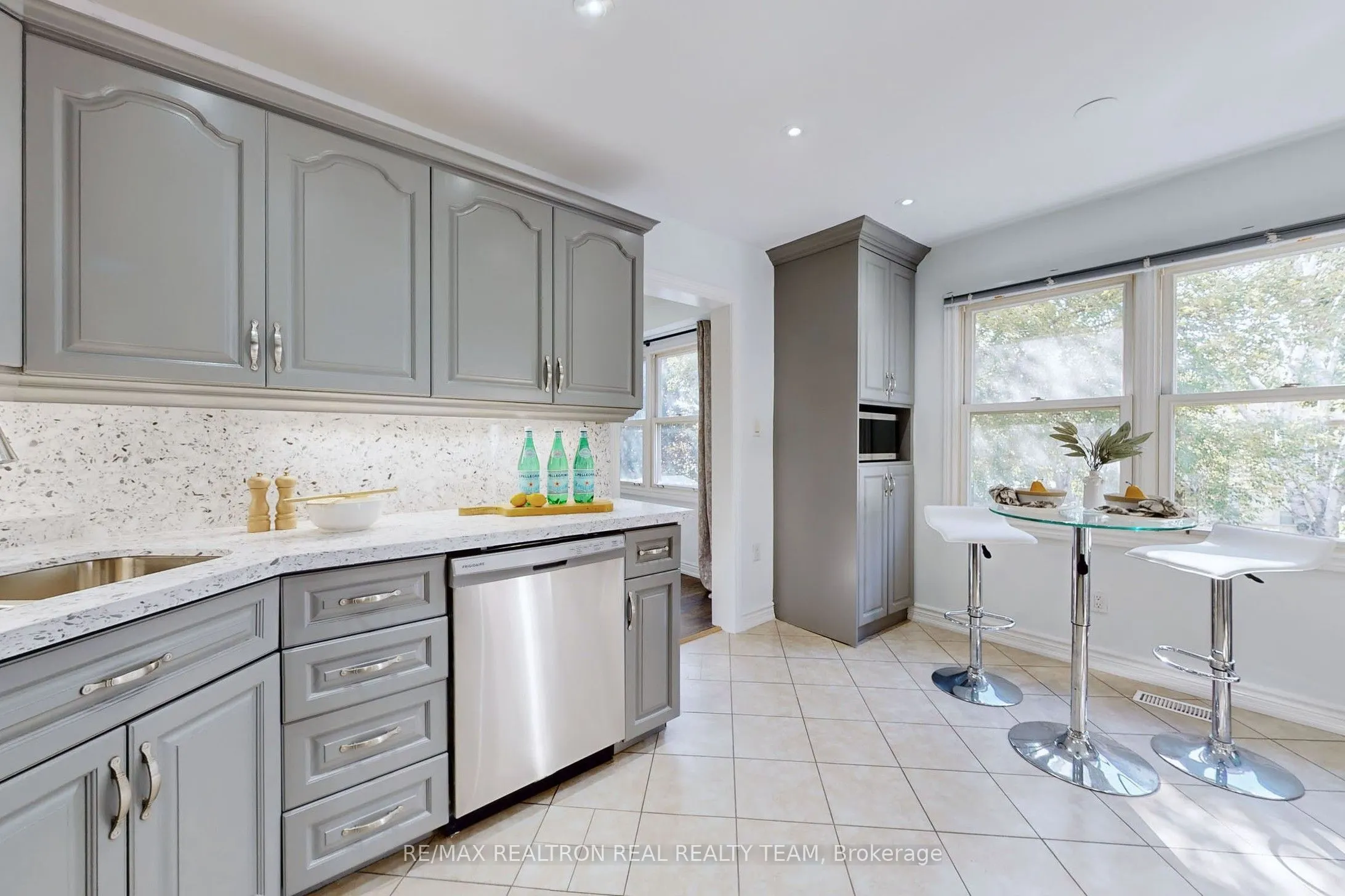 345 Regal Briar Street