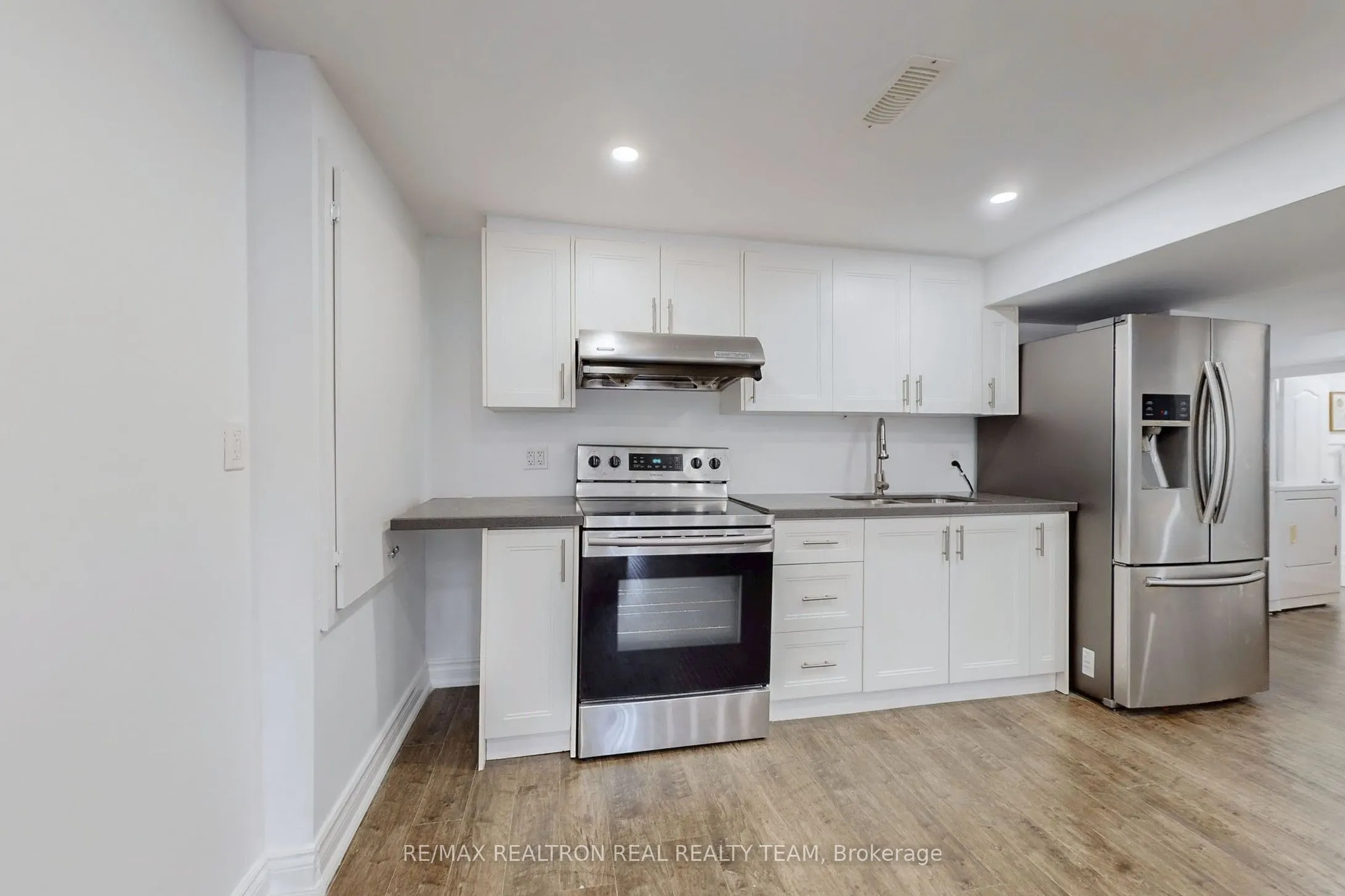 345 Regal Briar Street