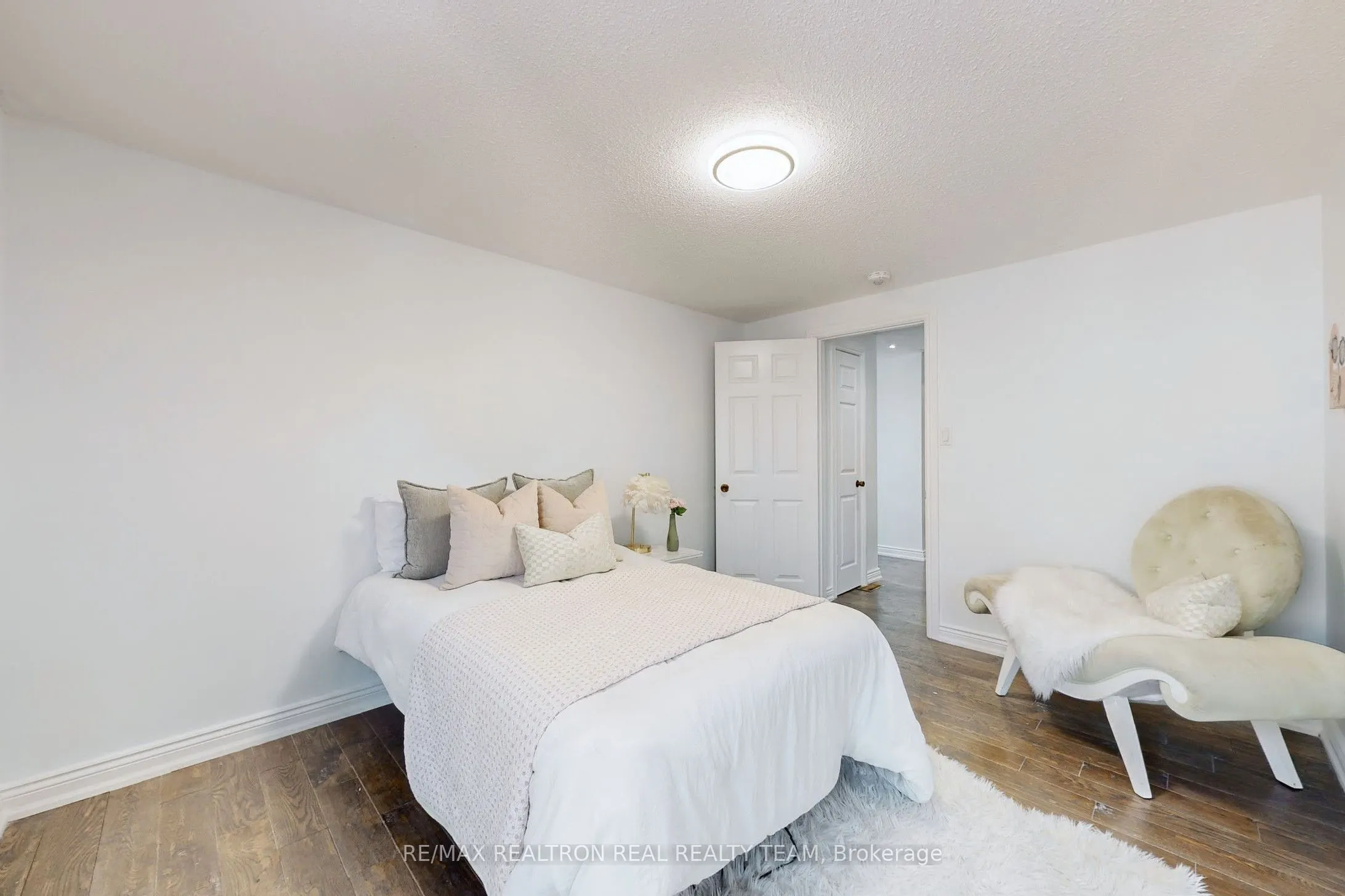 345 Regal Briar Street