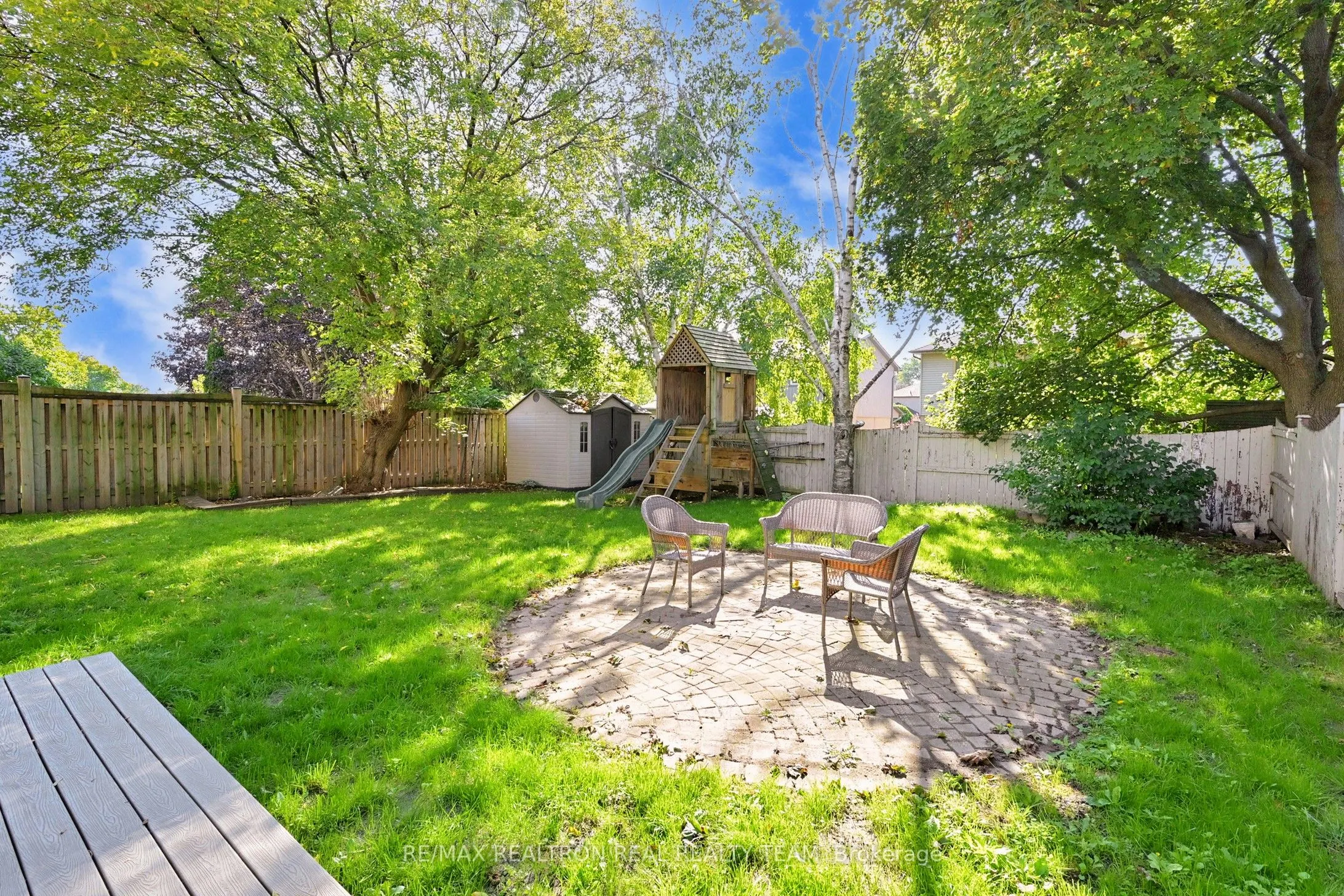 345 Regal Briar Street