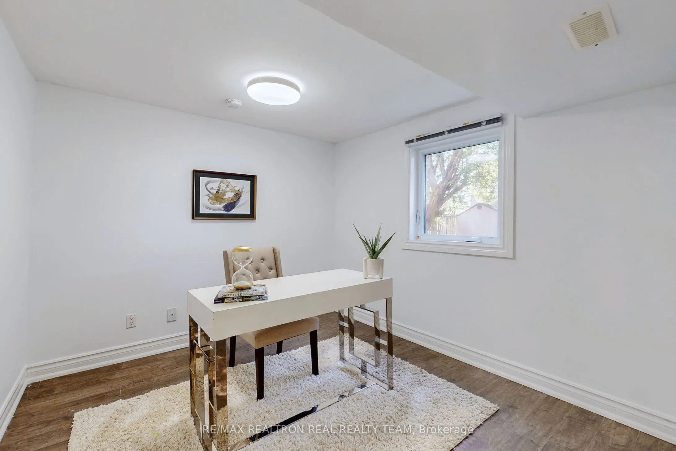 345 Regal Briar Street