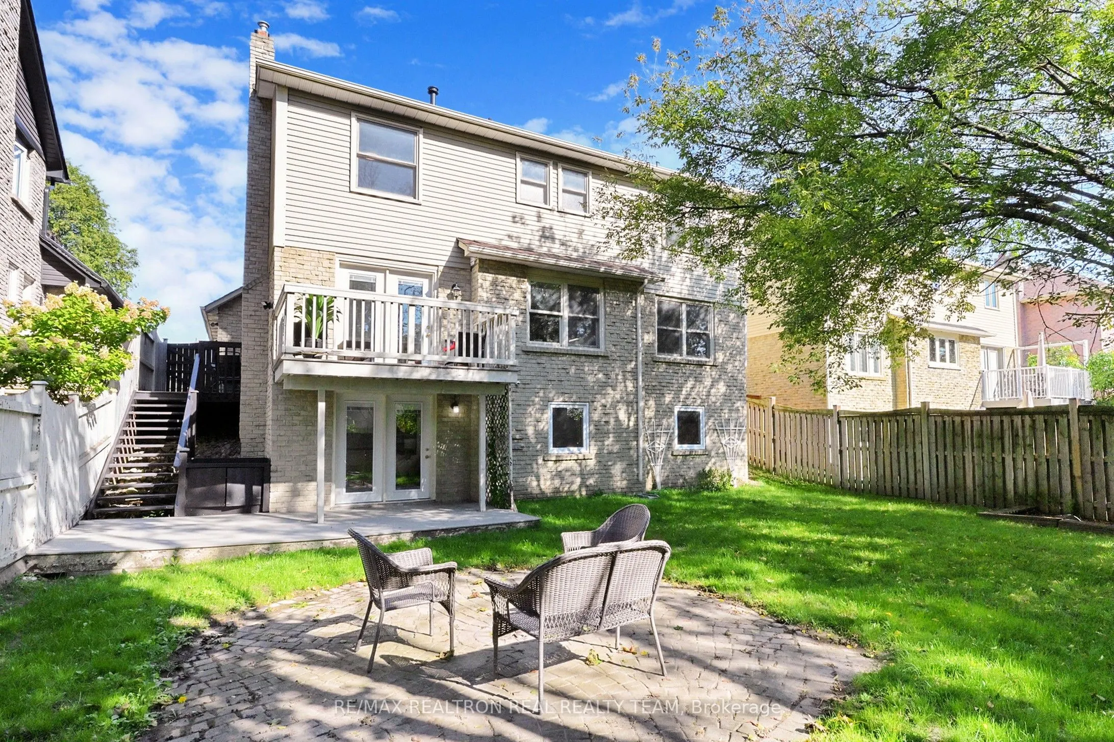 345 Regal Briar Street