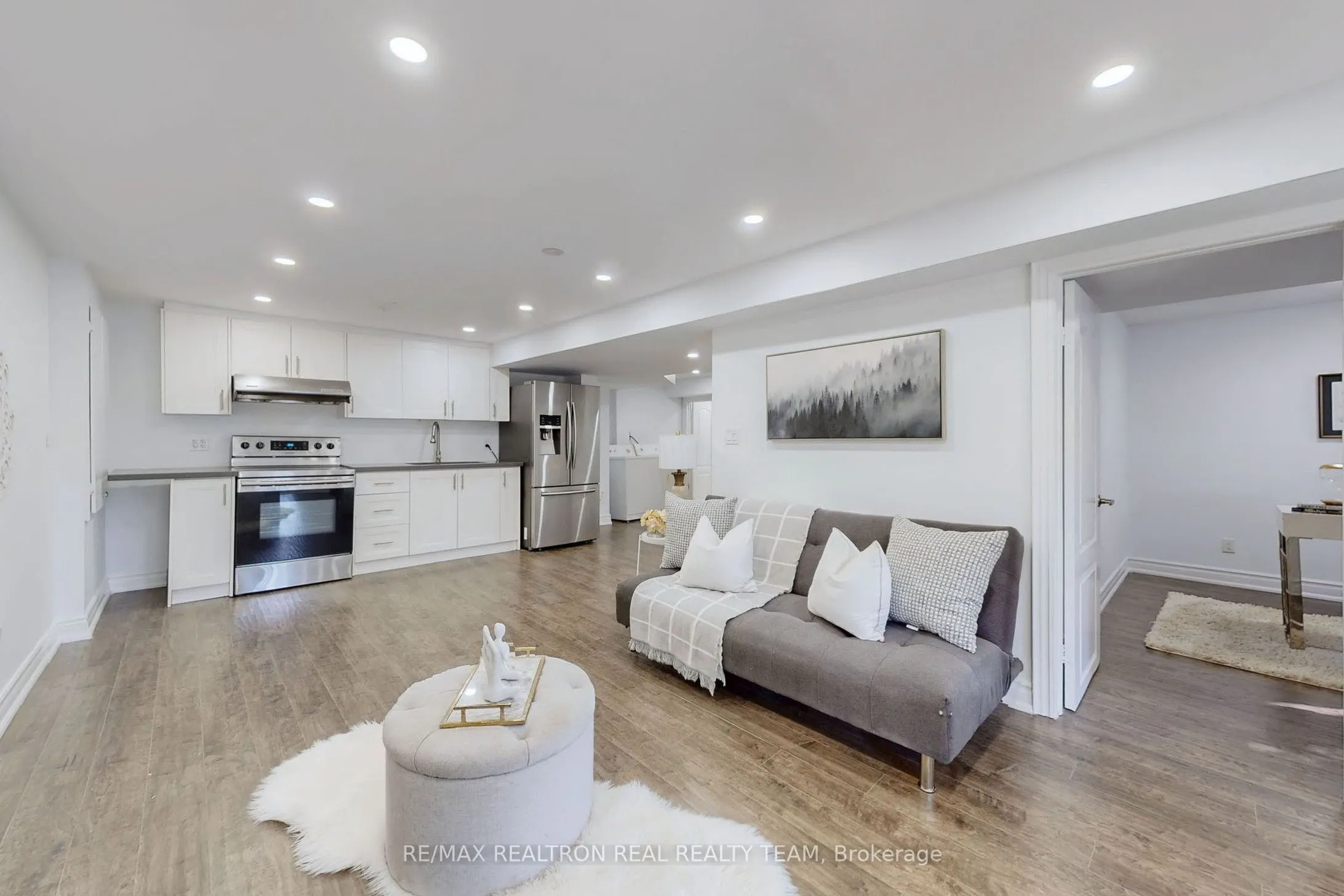 345 Regal Briar Street