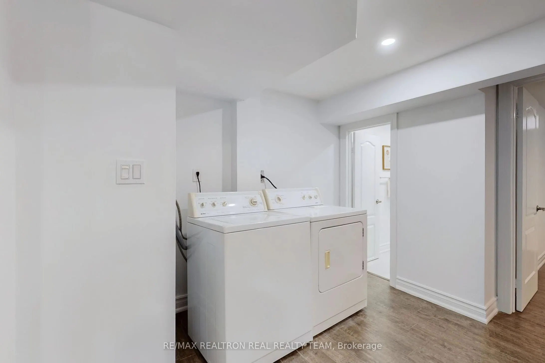 345 Regal Briar Street