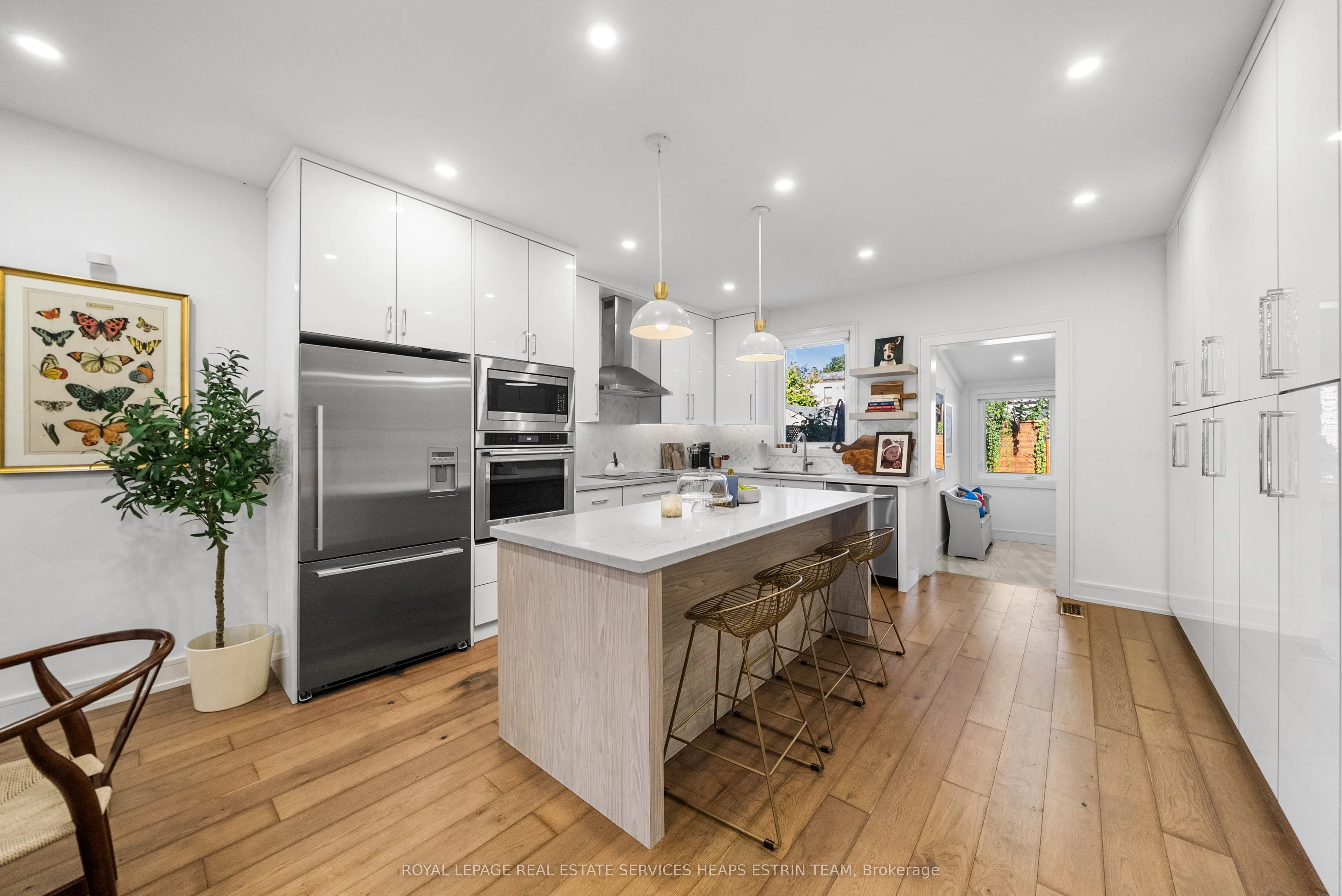 72 Harcourt Avenue