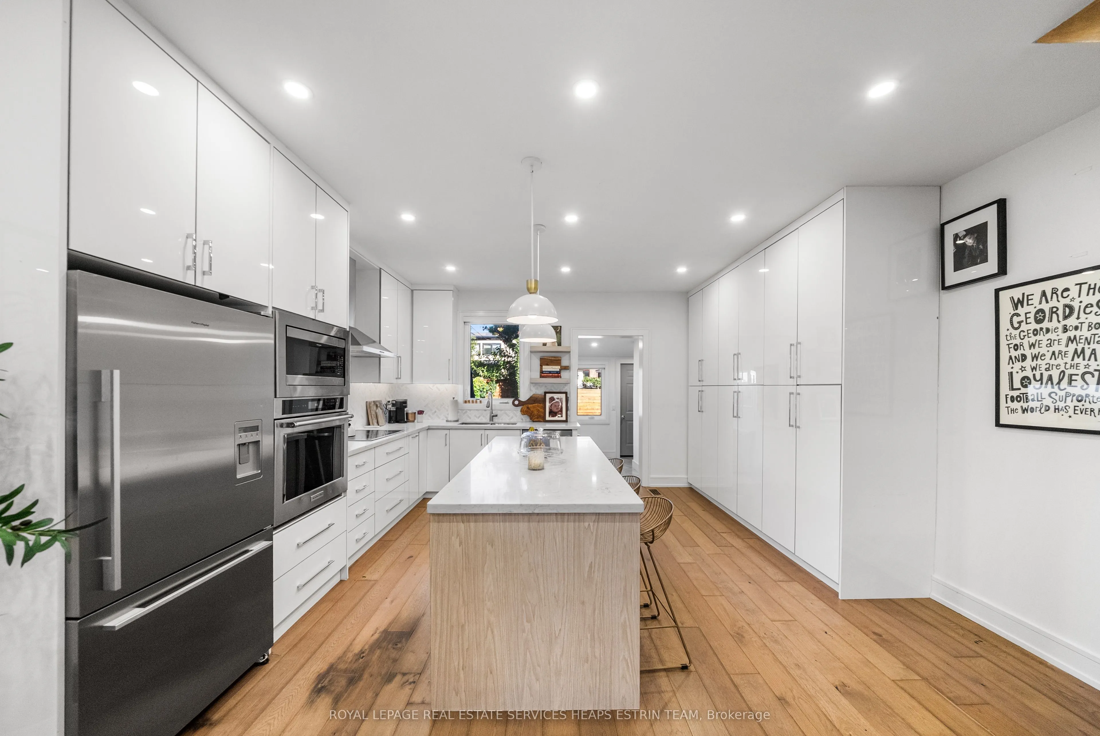 72 Harcourt Avenue