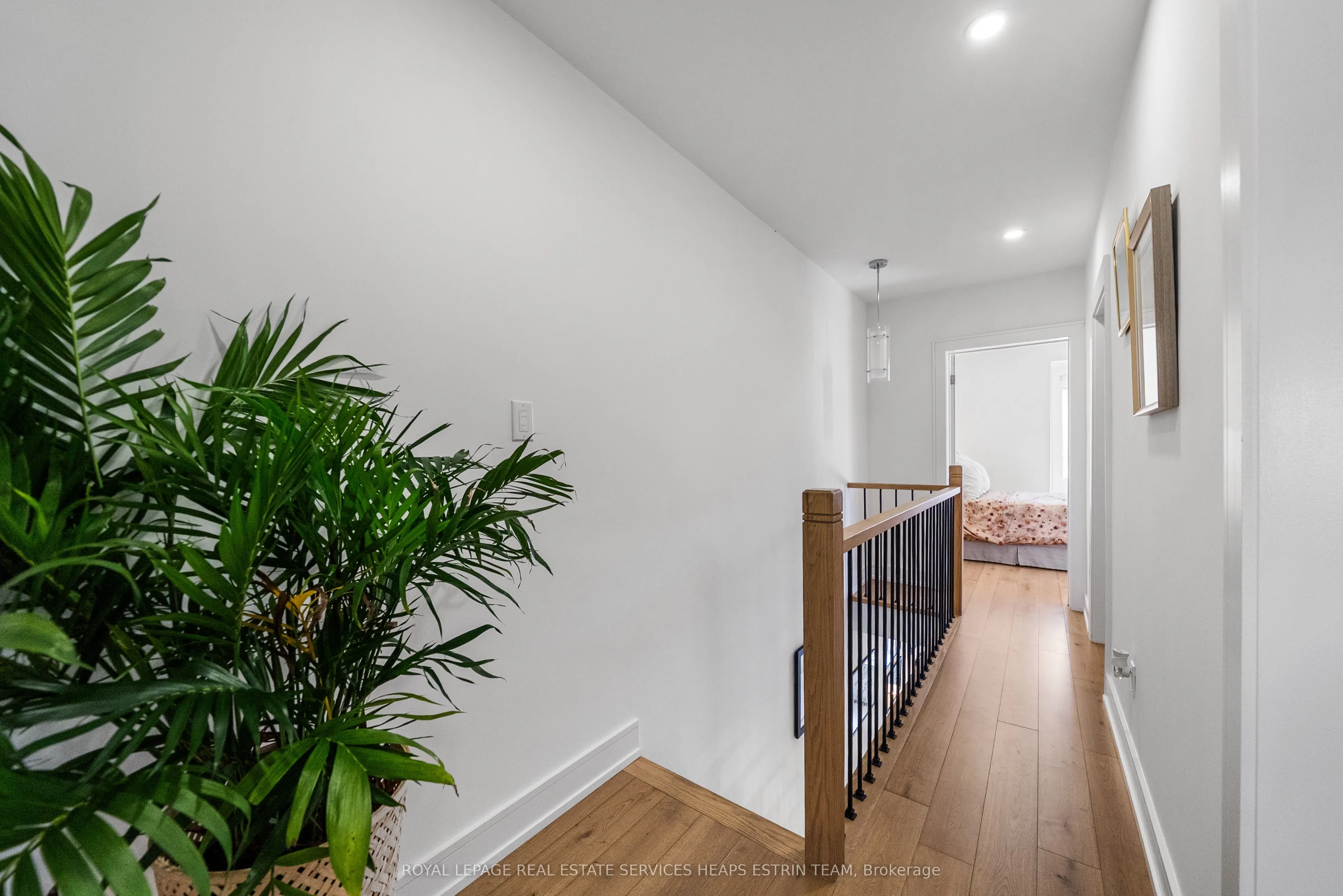 72 Harcourt Avenue