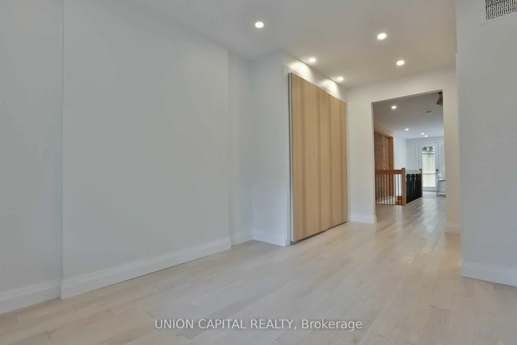 56 Ravina Crescent, #Main