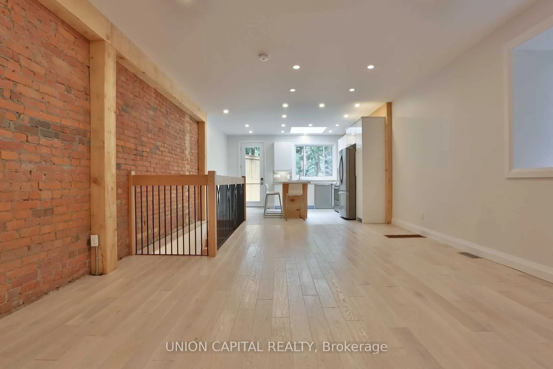 56 Ravina Crescent, #Main
