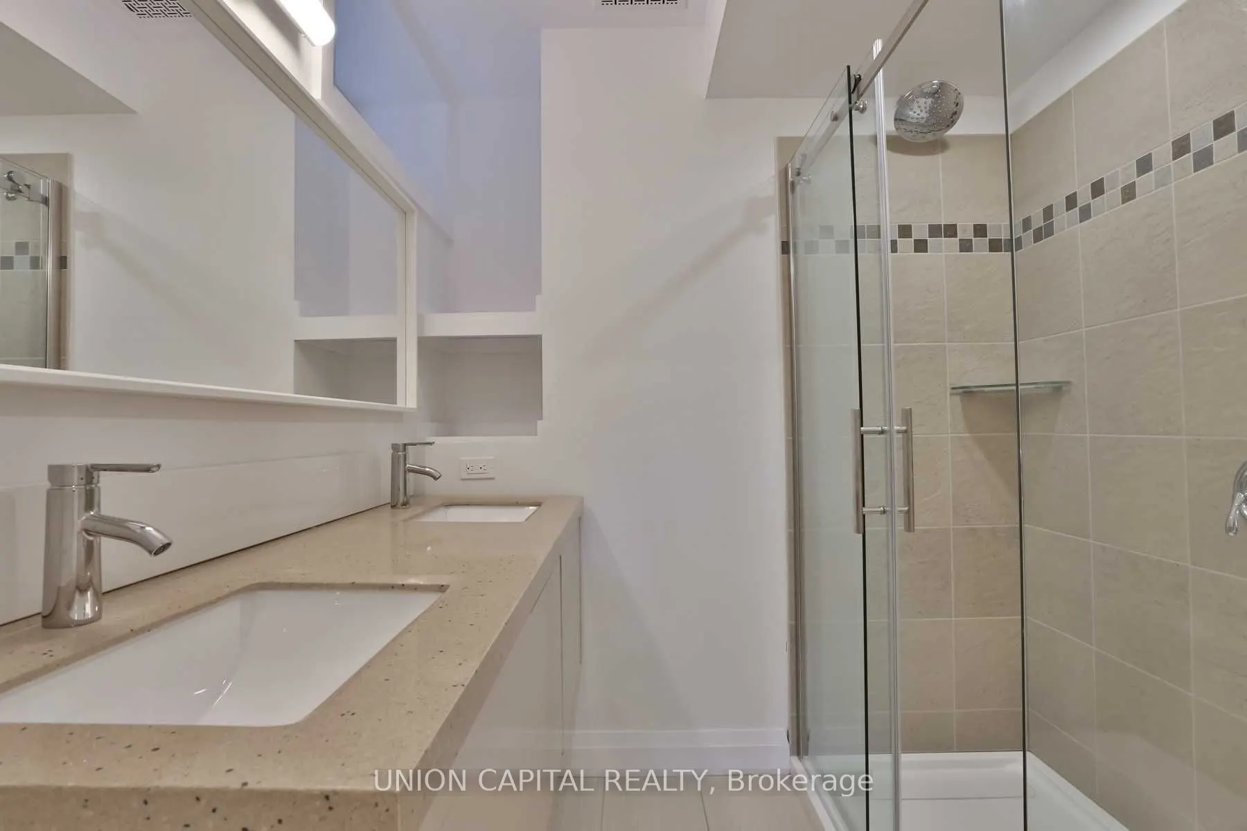 56 Ravina Crescent, #Main