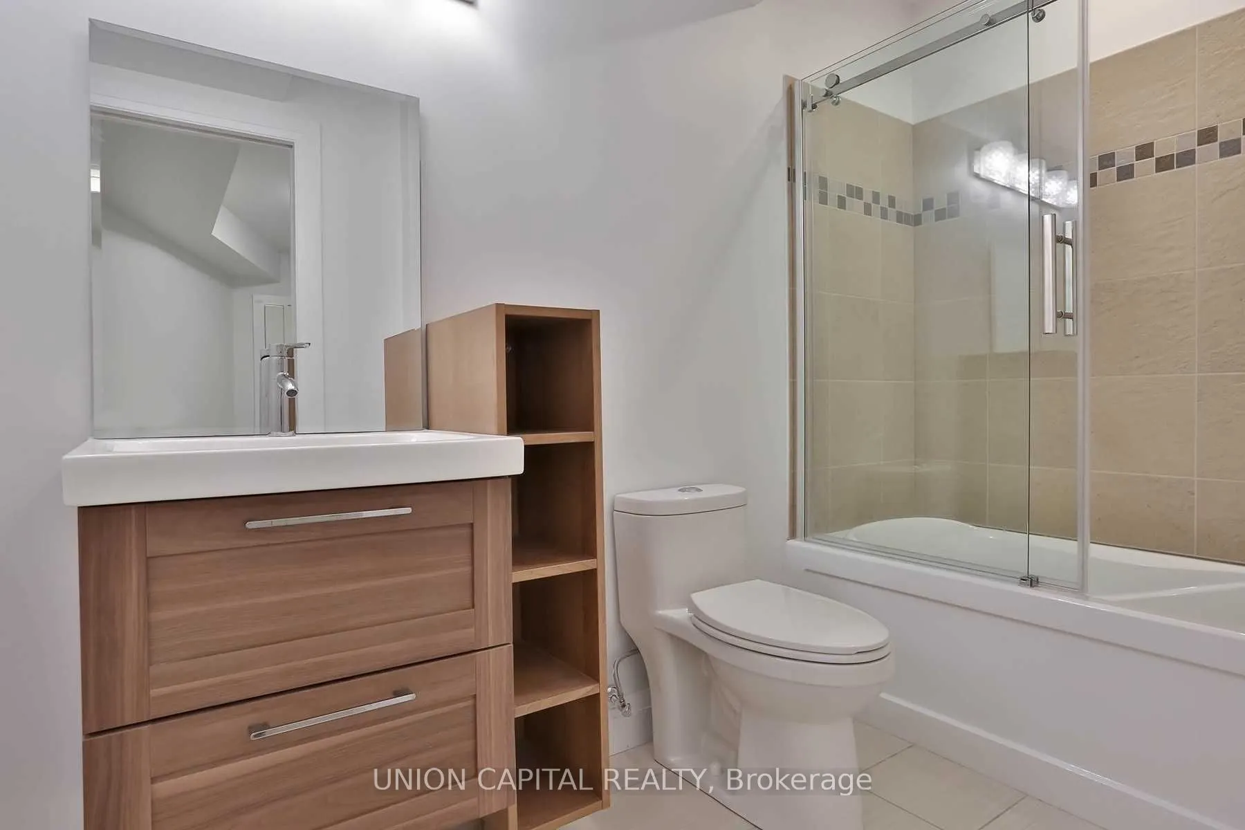 56 Ravina Crescent, #Main