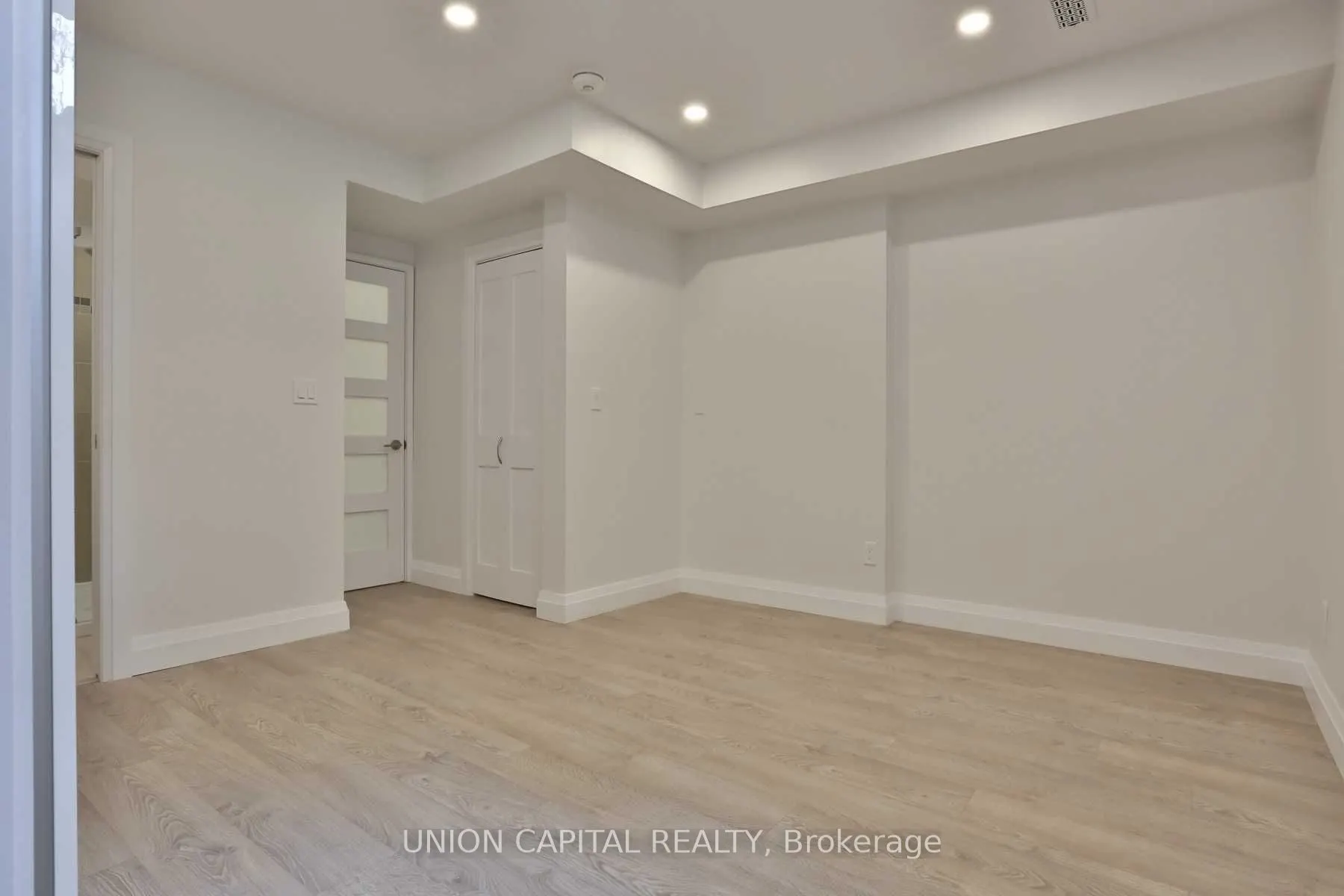 56 Ravina Crescent, #Main