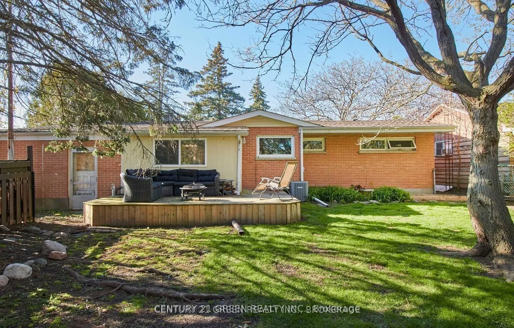 1711 Highway 2 Street
