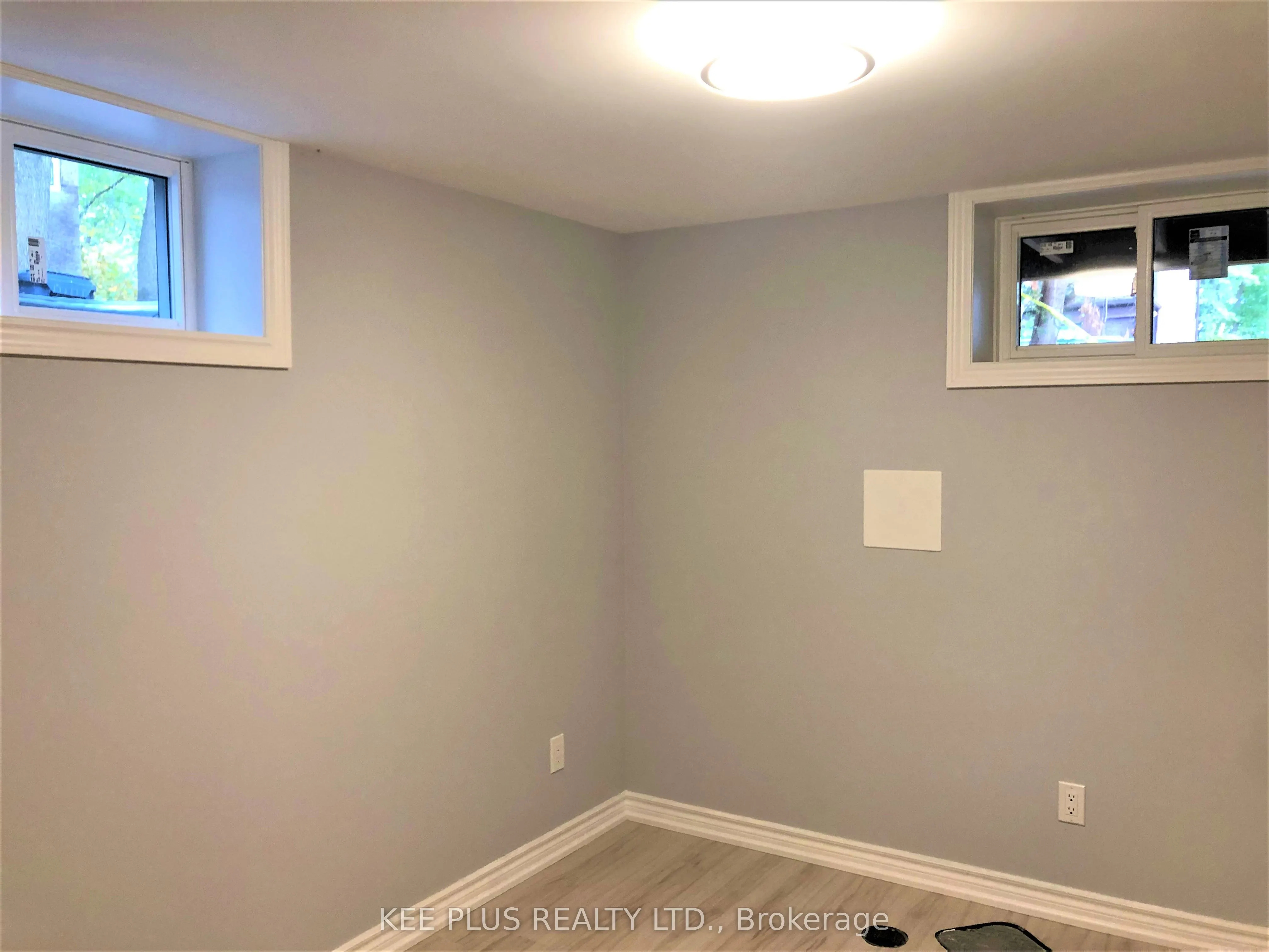 390 Leslie Street, #basement