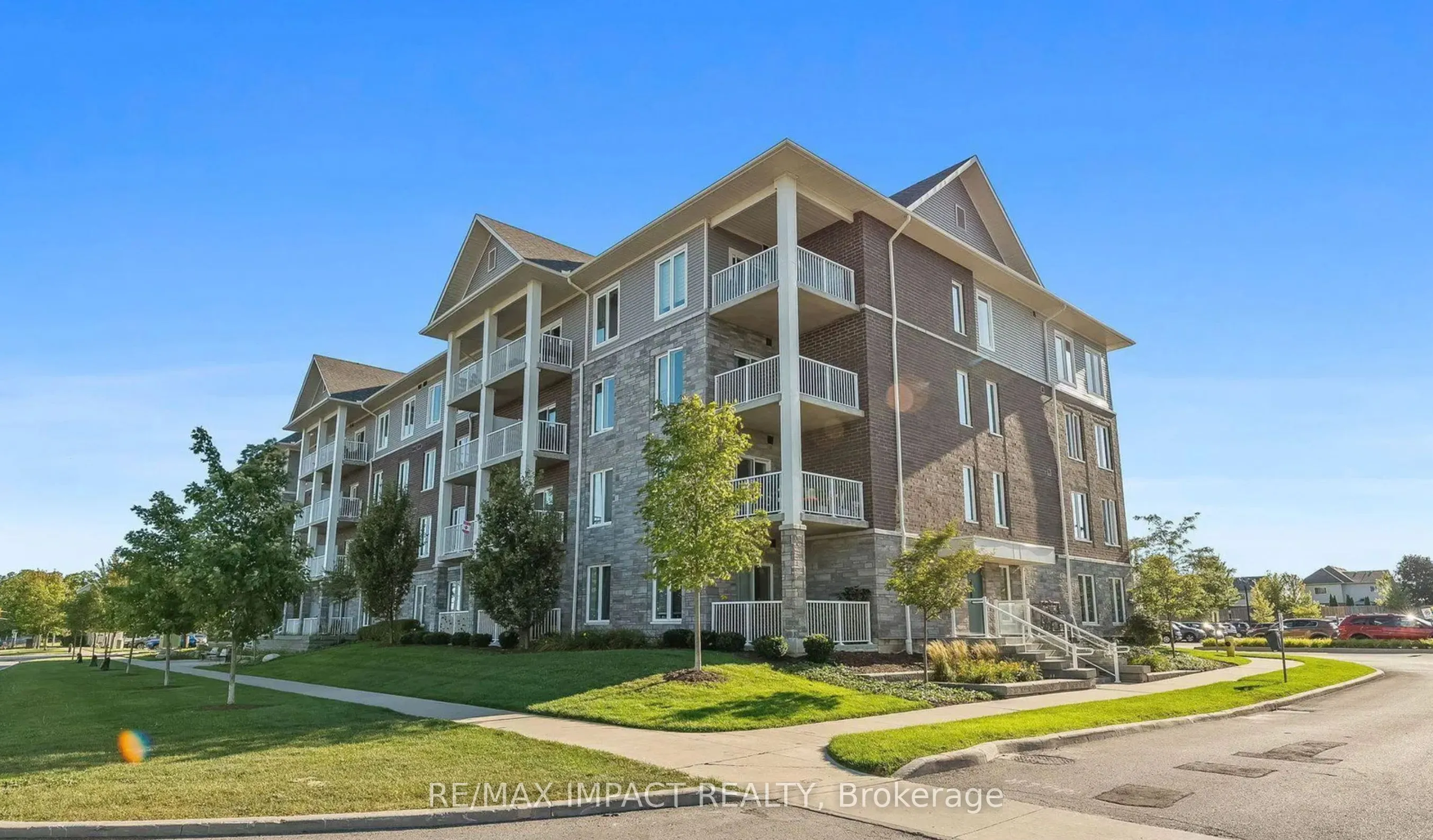 290 Liberty Street N, #215