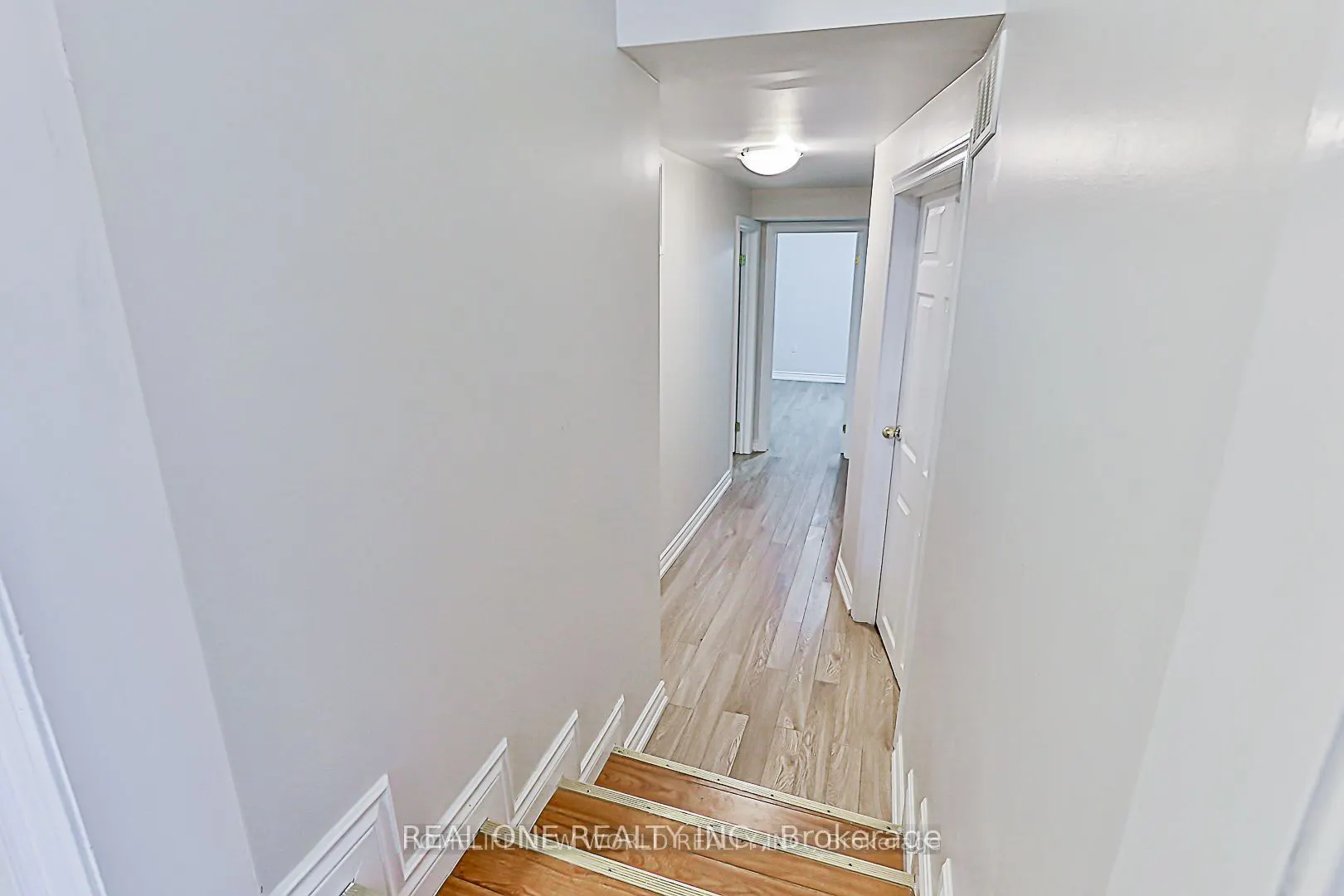 31 Terryhill Crescent