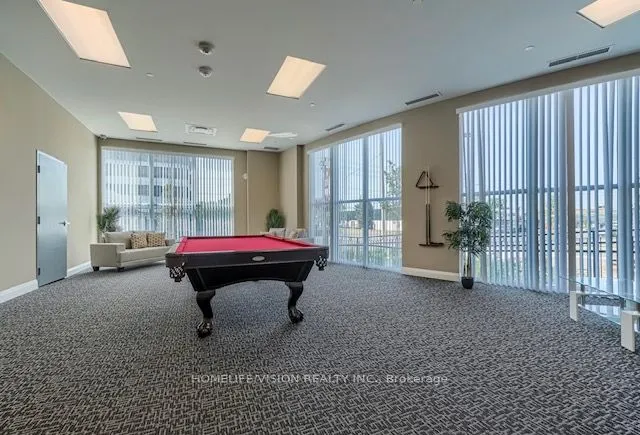 2152 Lawrence Avenue E, #604